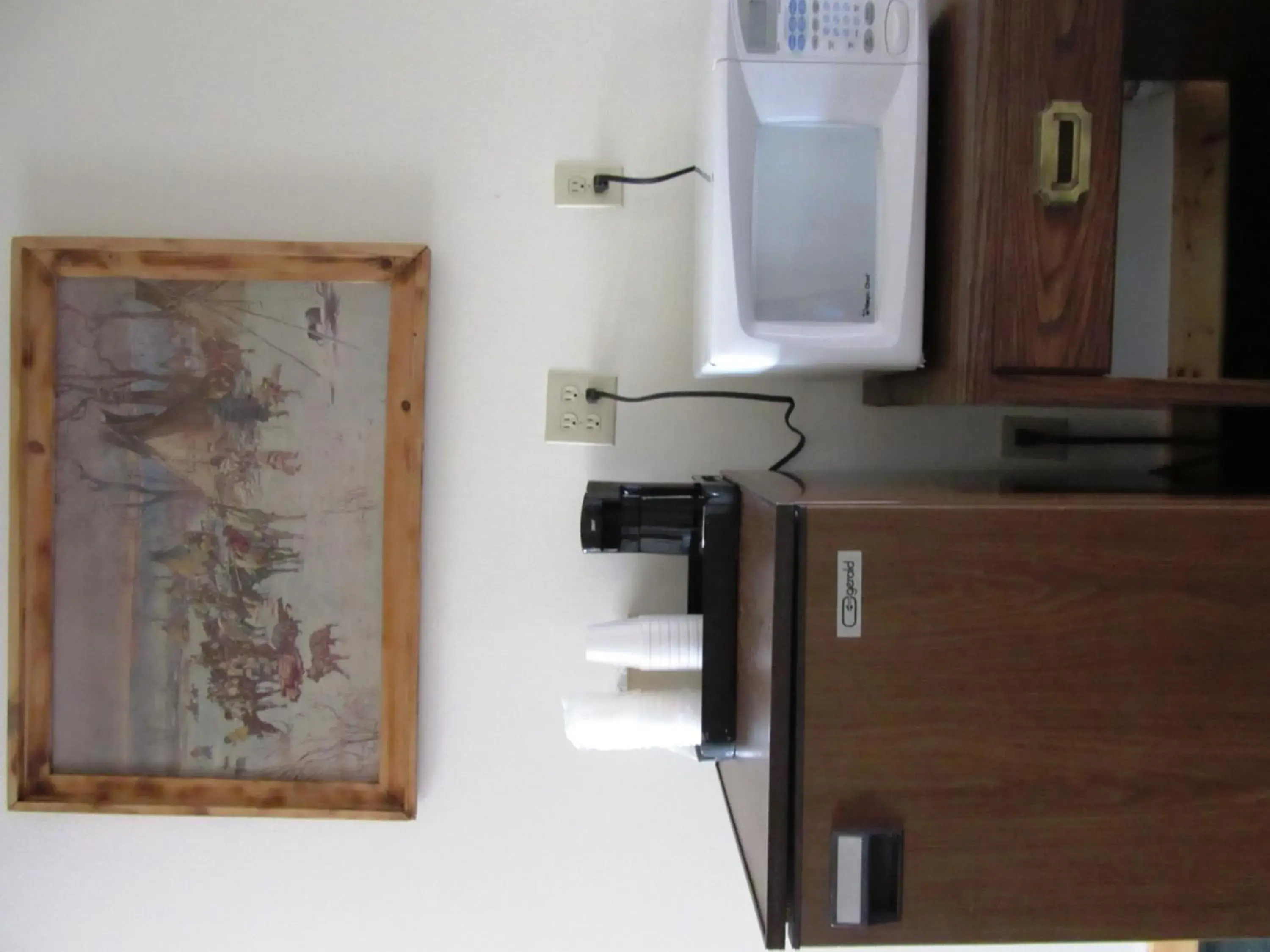 Triple Room in Yellowstone Country Inn Triple Room in Yellowstone Country Inn