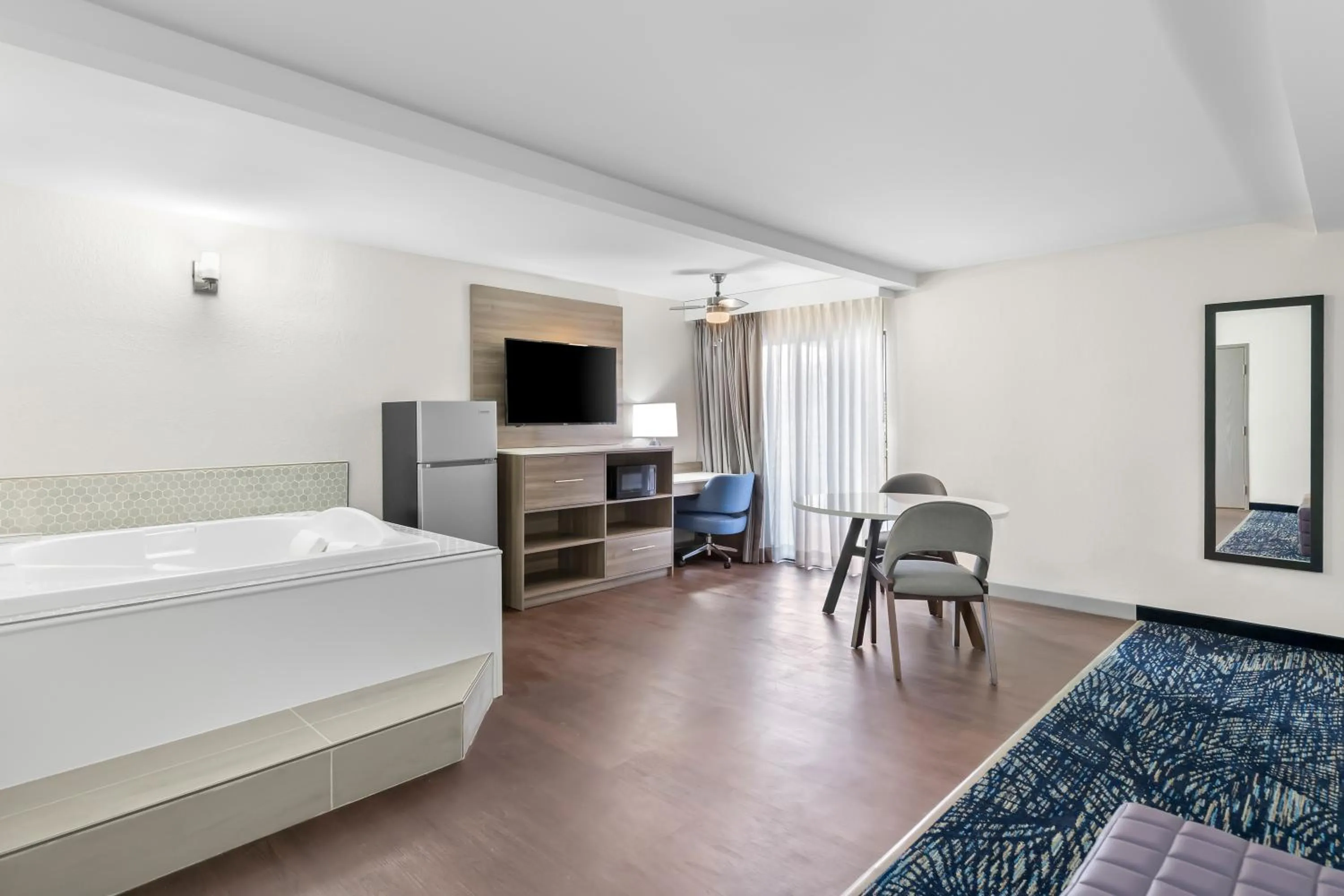 Bed in Clarion Pointe