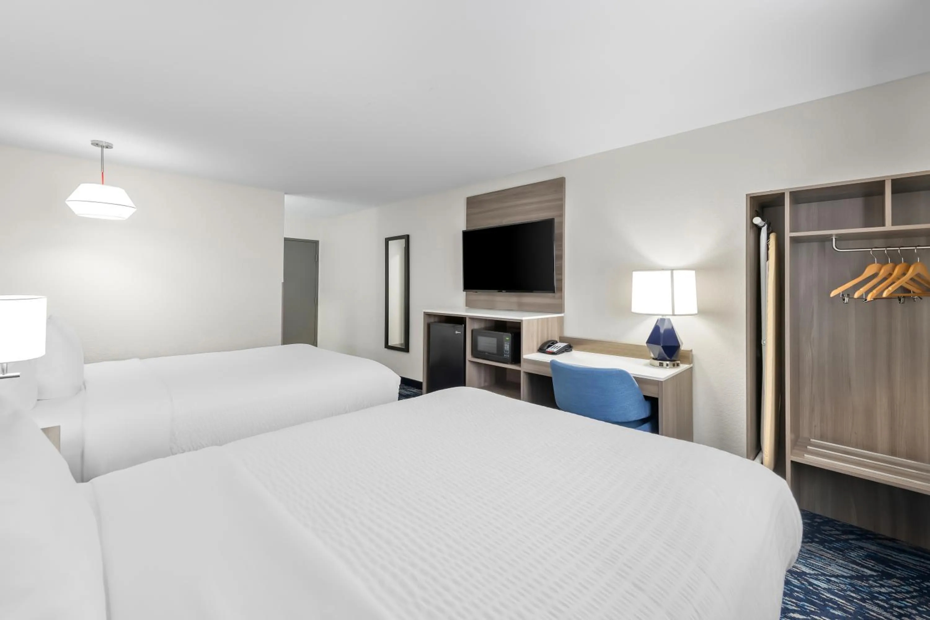 Bed in Clarion Pointe