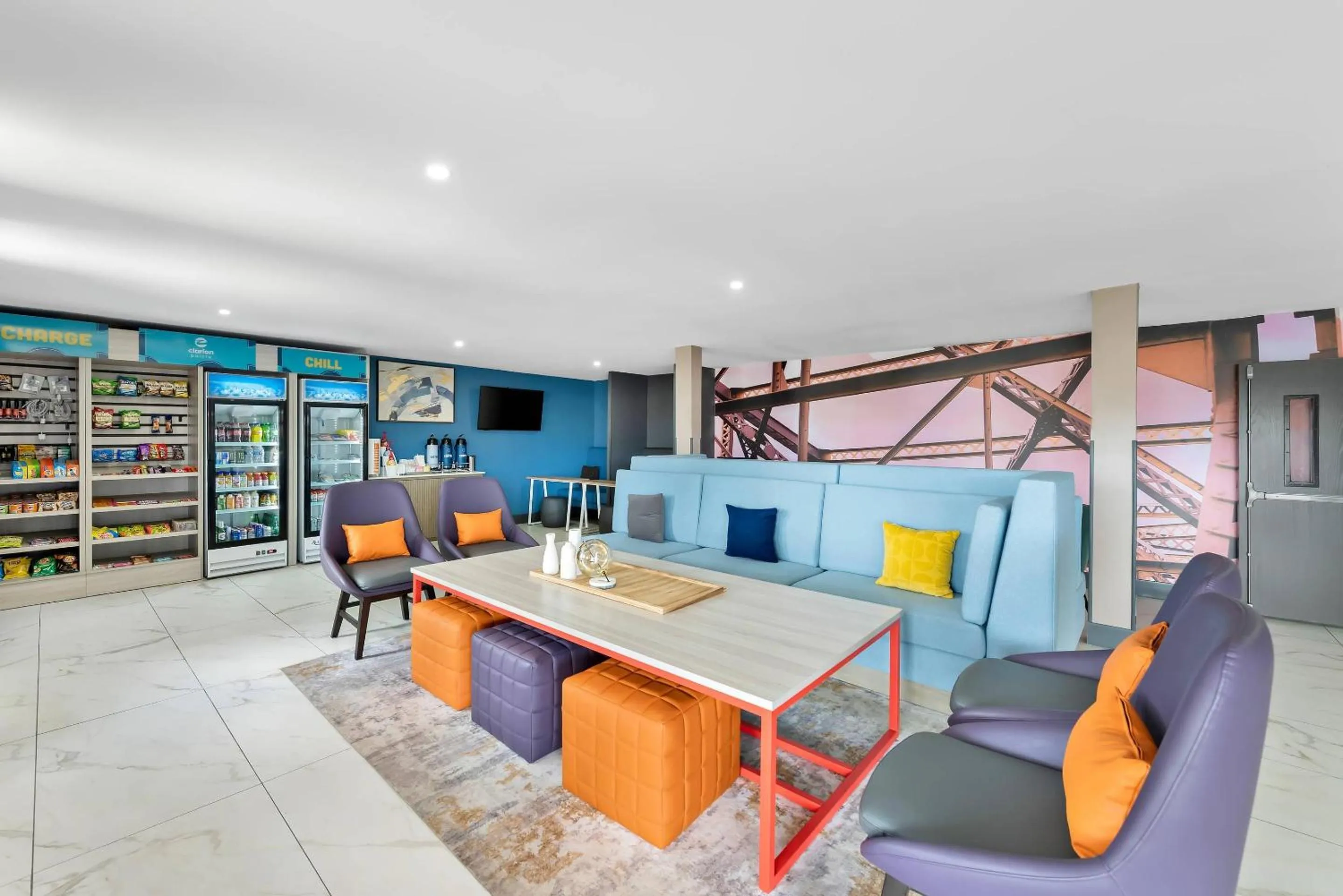 Lobby or reception in Clarion Pointe