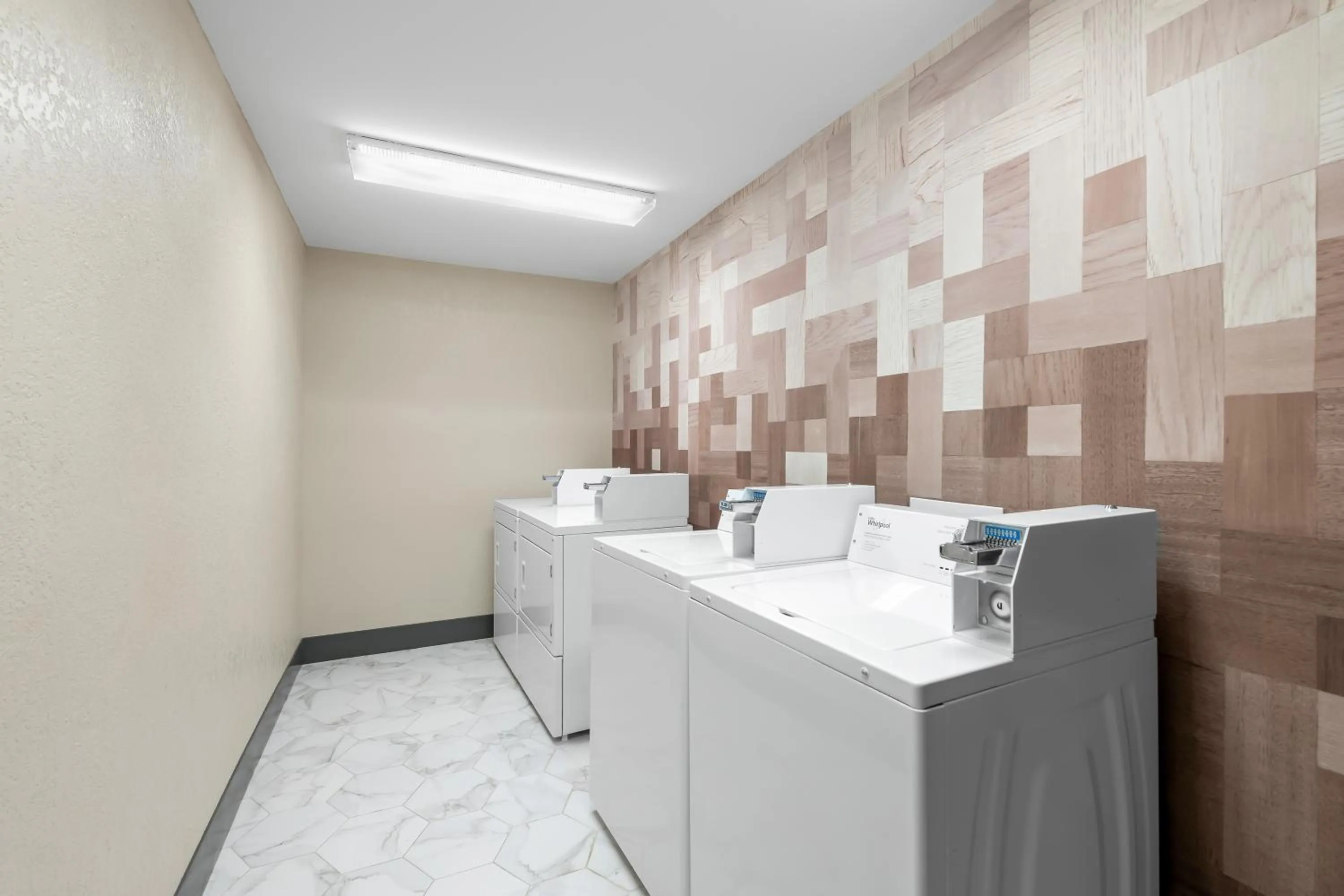 laundry in Clarion Pointe