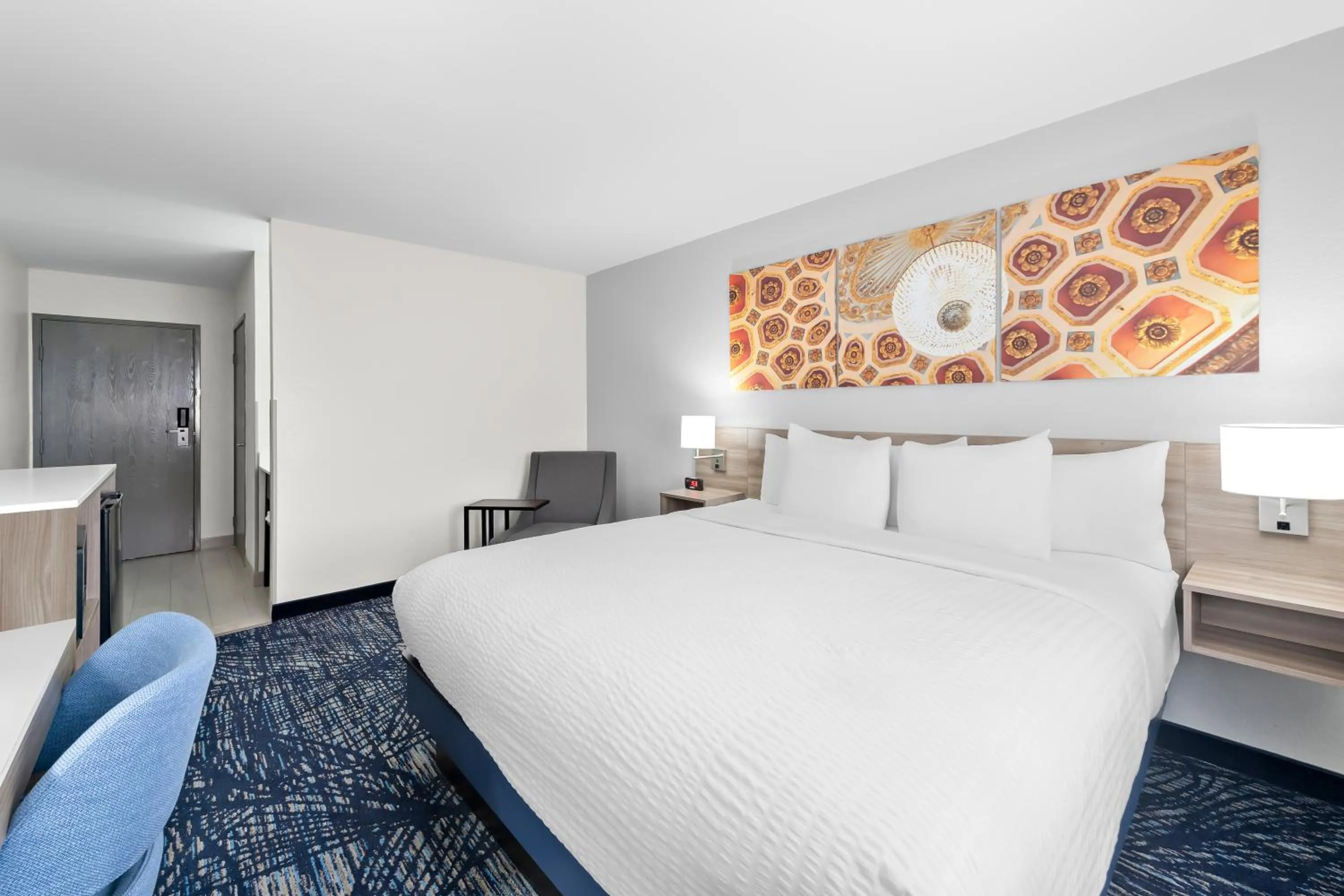 Bed in Clarion Pointe