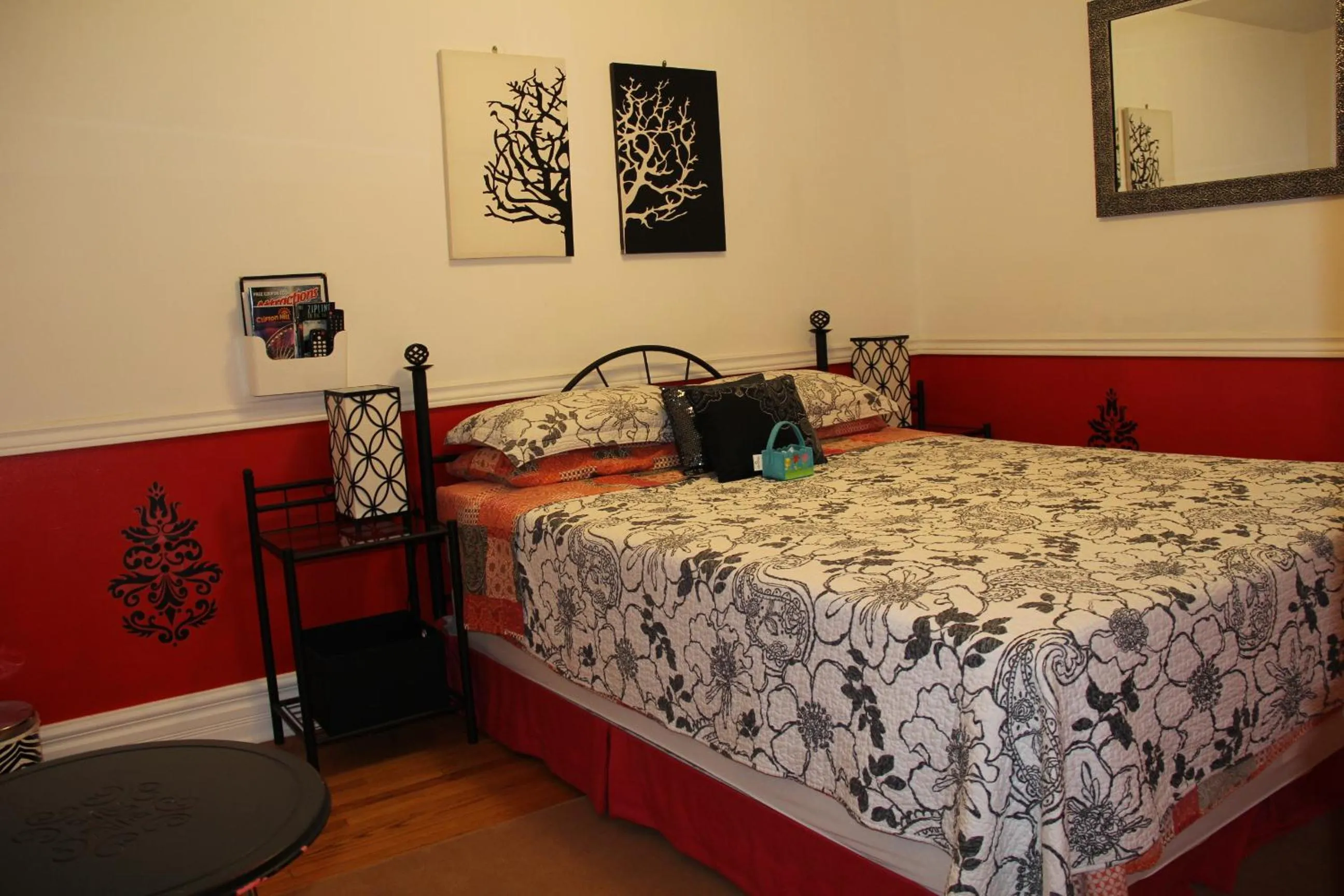 Bed in Cozy House B&B