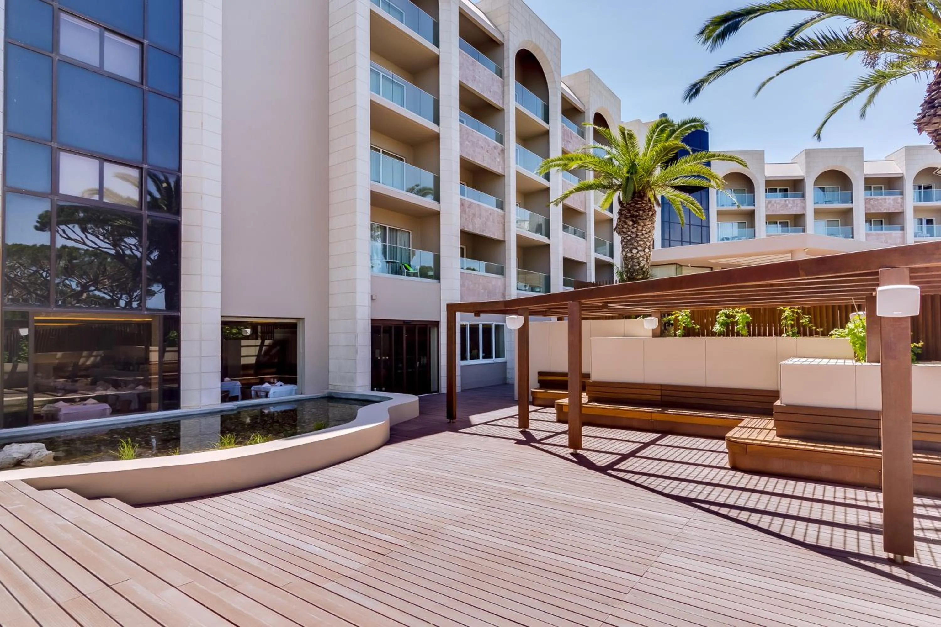 Restaurant/places to eat in Falésia Hotel - Adults Only