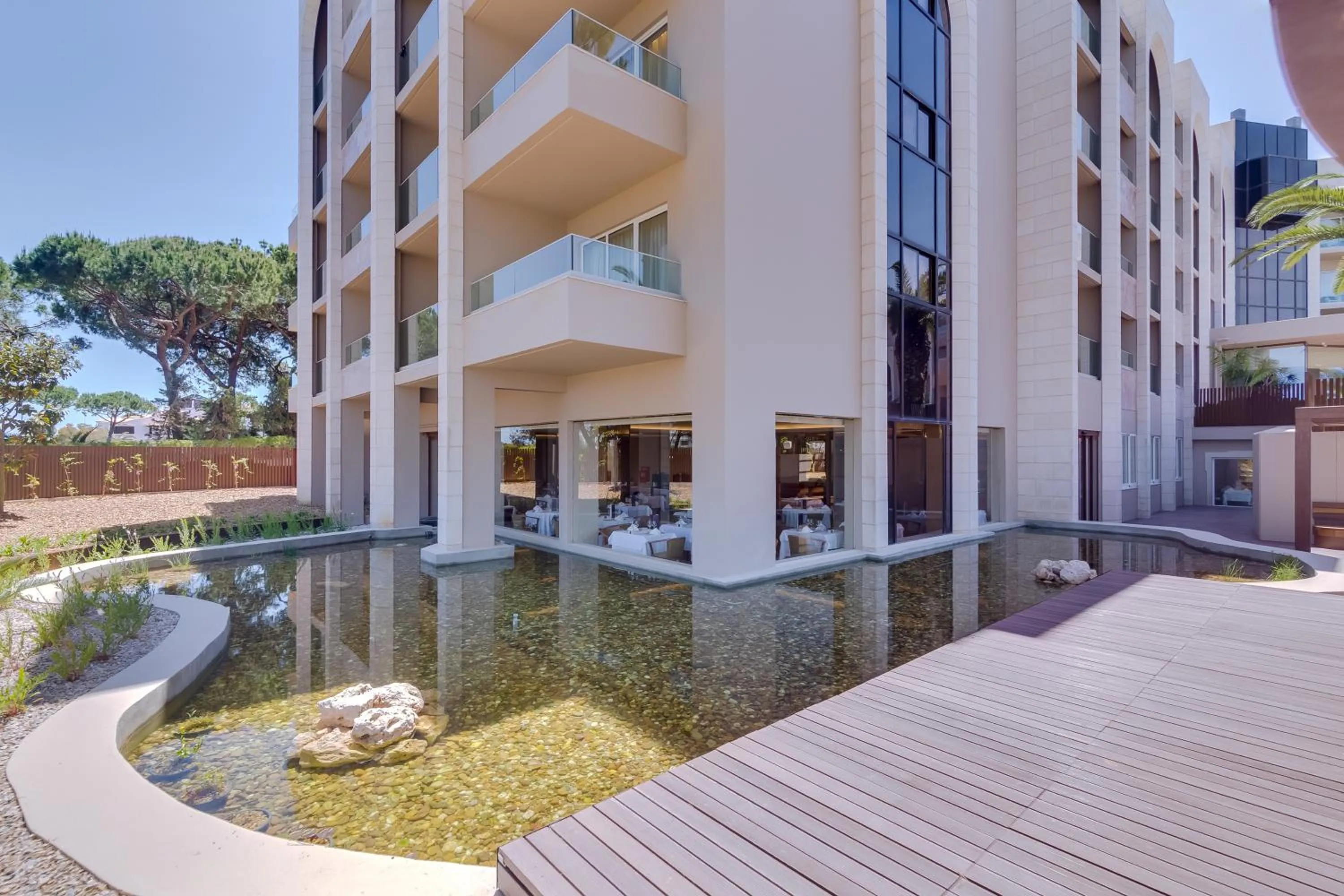 Restaurant/places to eat in Falésia Hotel - Adults Only