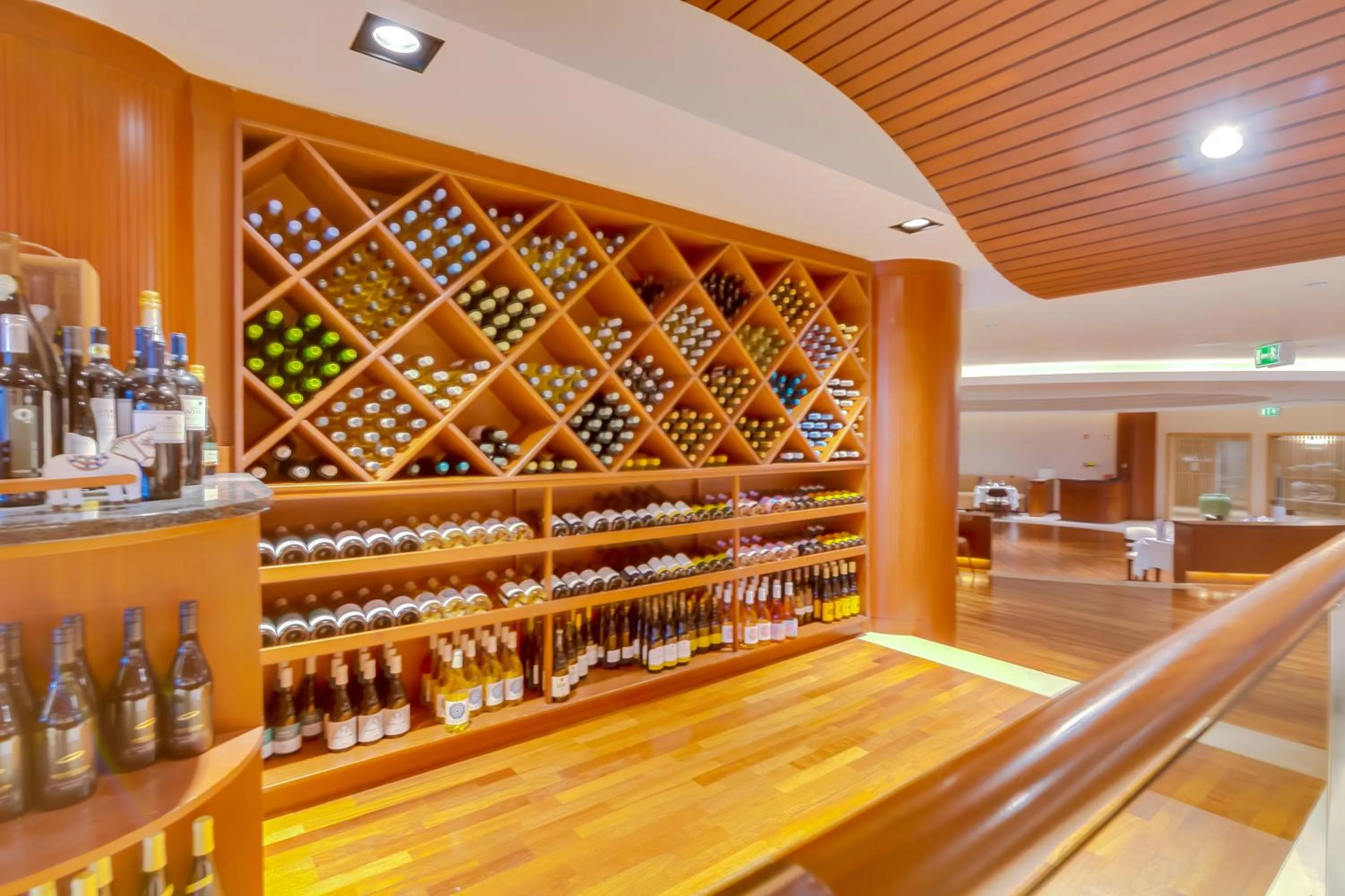 Restaurant/places to eat in Falésia Hotel - Adults Only