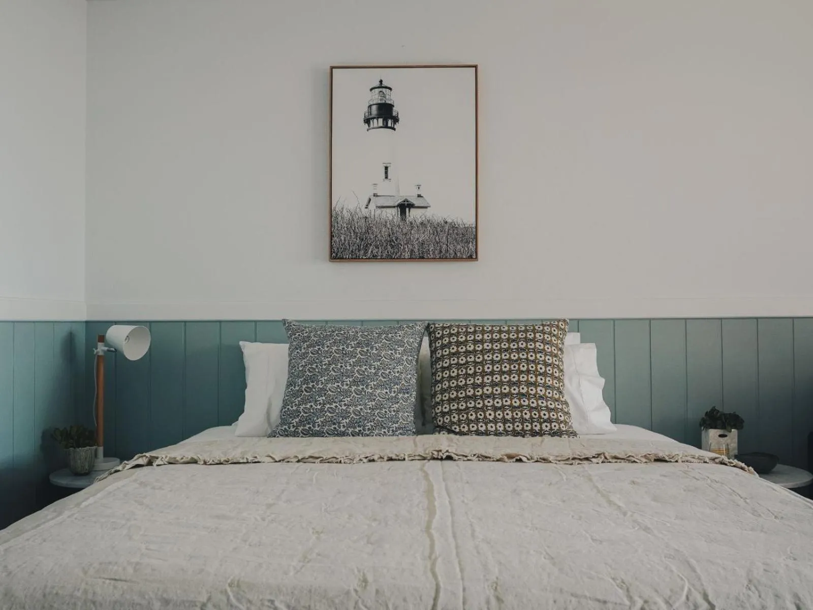 Bed in The Quarters, an Ascend Collection Hotel