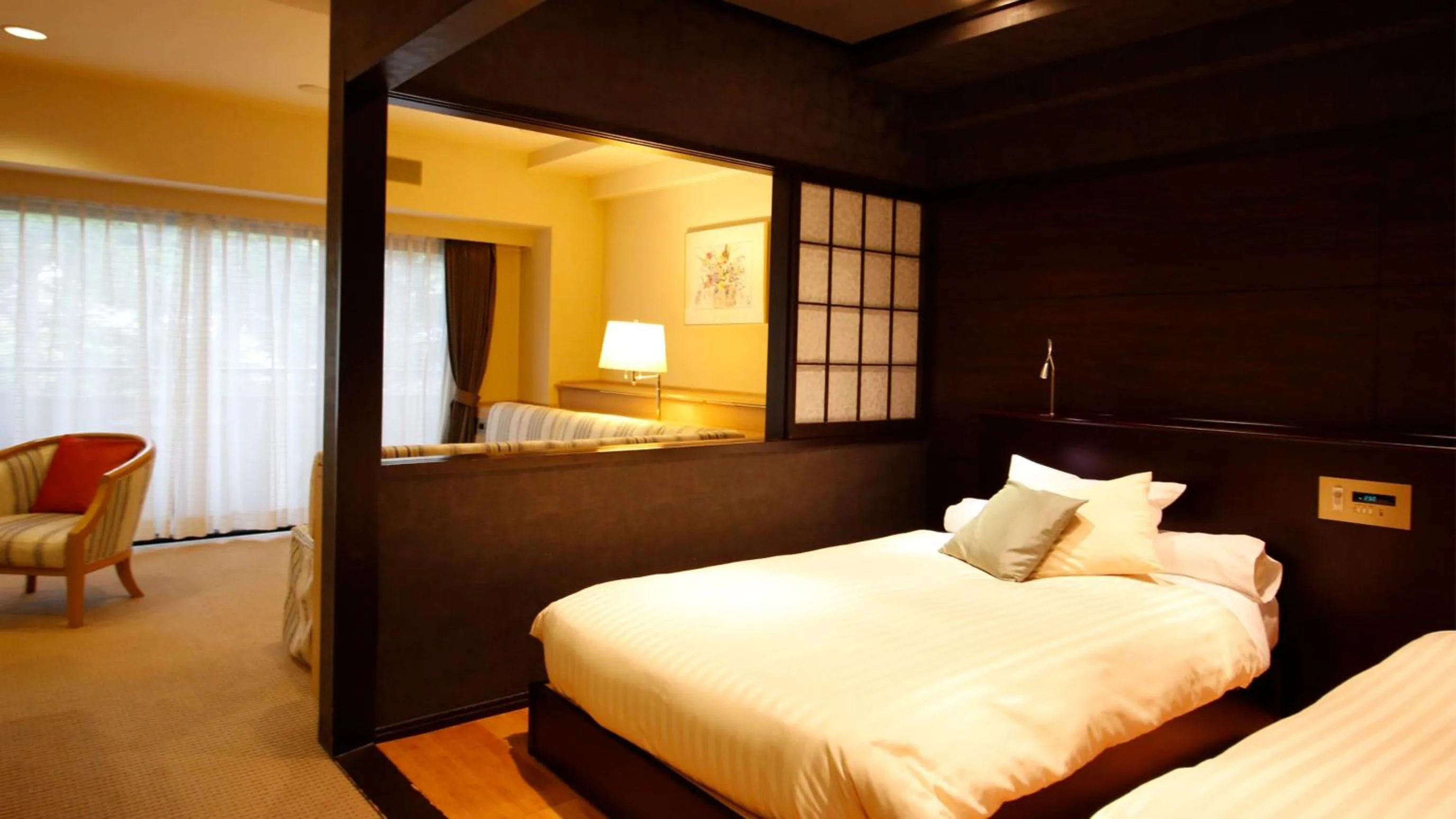 Photo of the whole room, Bed in Hotel Cypress Karuizawa