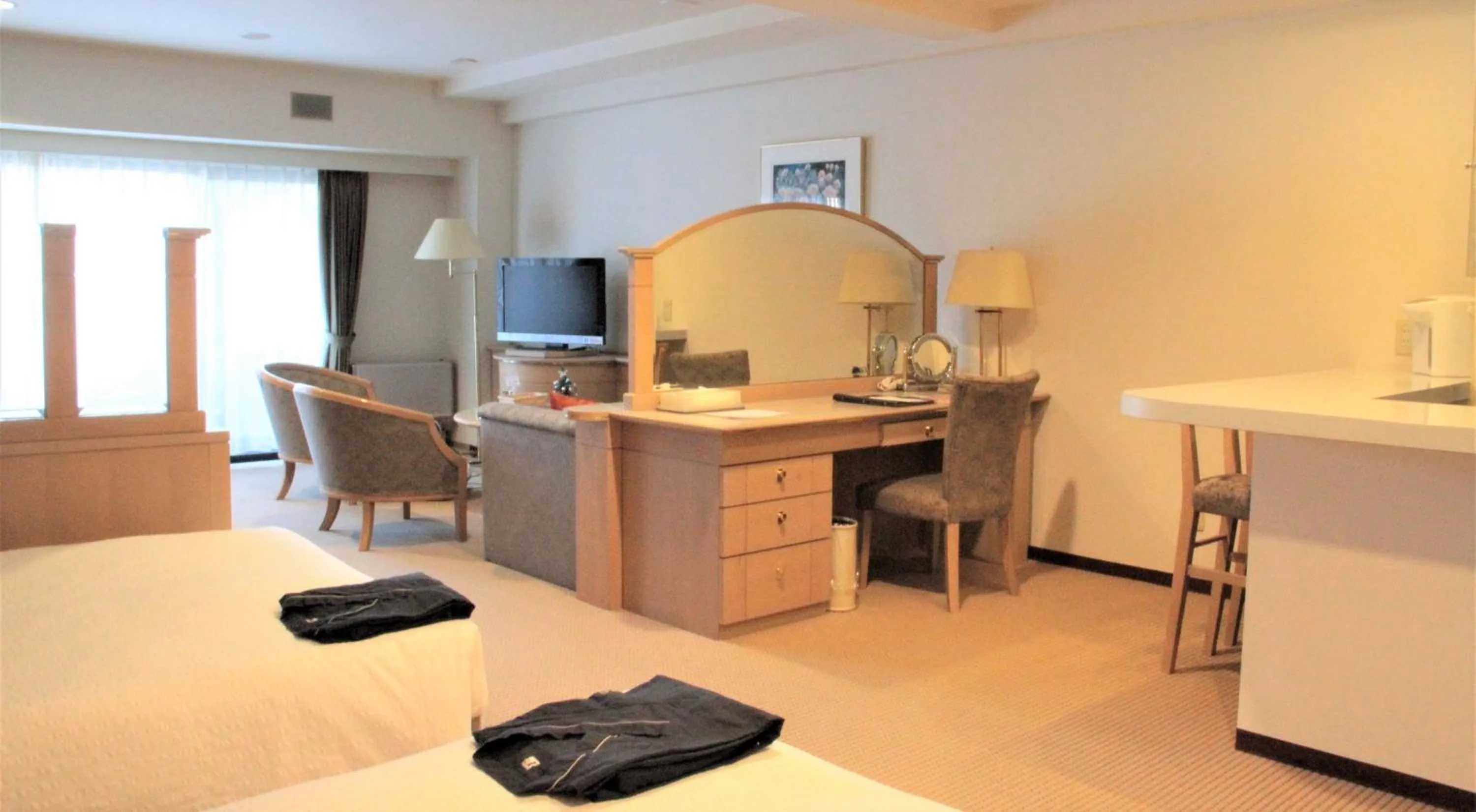 Photo of the whole room, Bed in Hotel Cypress Karuizawa