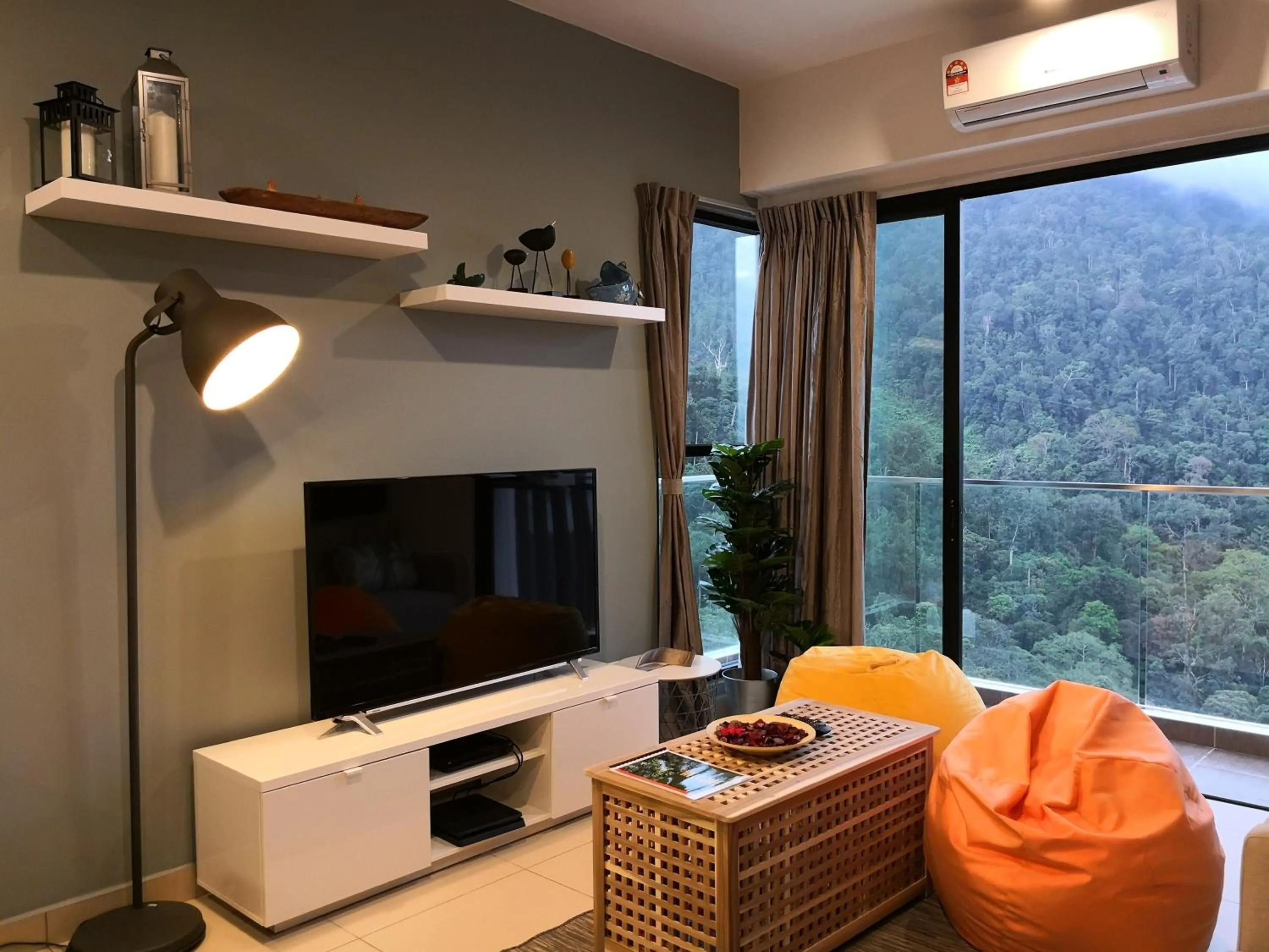 Living room in The Tropic@Midhill Genting (Free Wi-Fi)