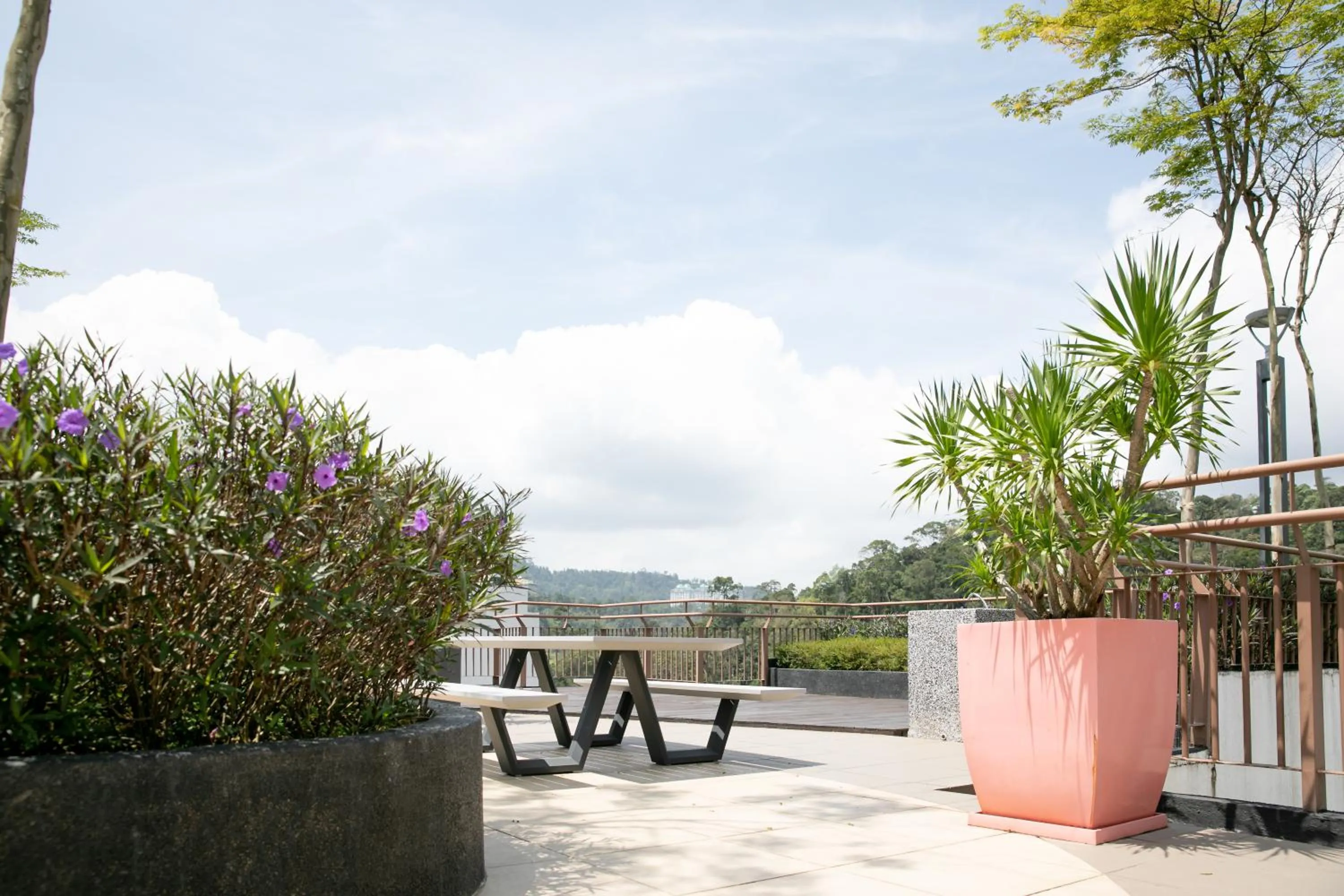 BBQ facilities in The Tropic@Midhill Genting (Free Wi-Fi)