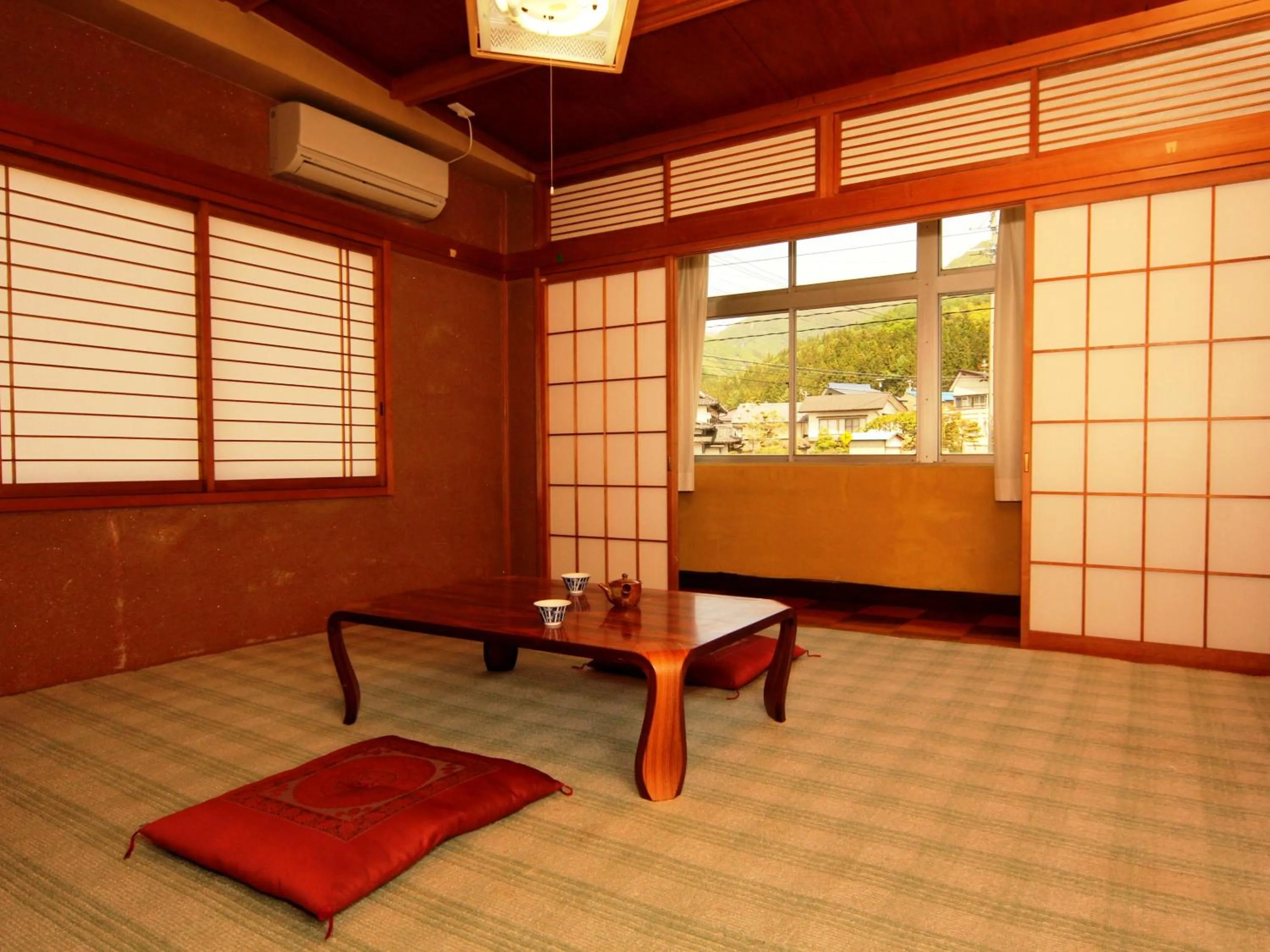 People in Minshuku Miyama