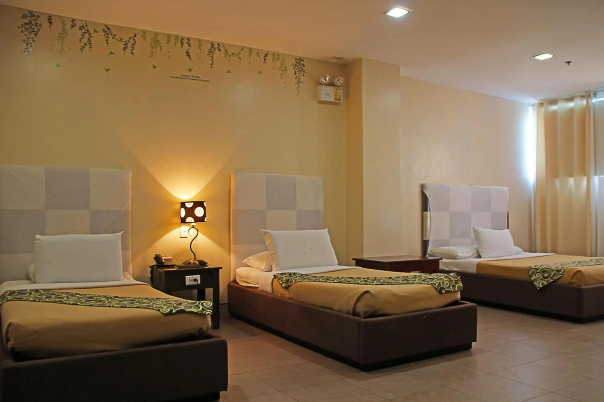 Bed in Grande Vista Hotel