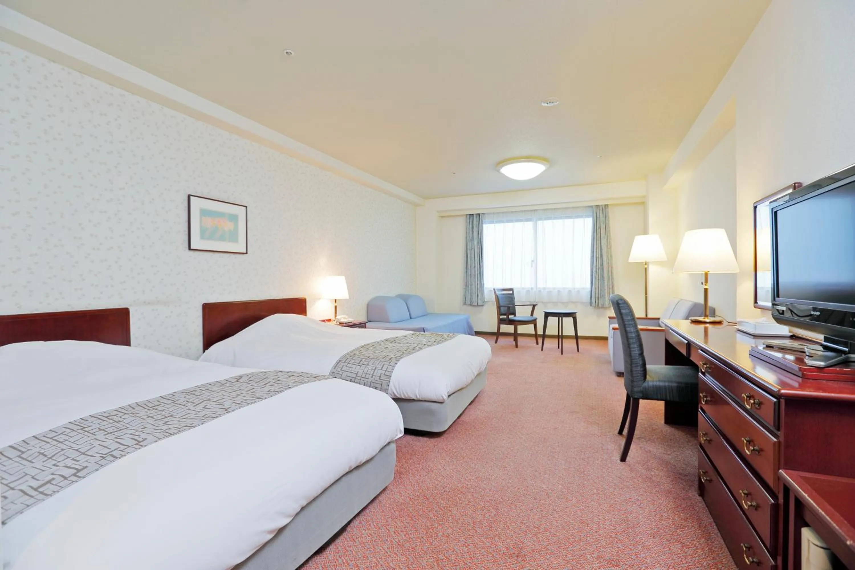 Photo of the whole room in Royal Hotel NASU