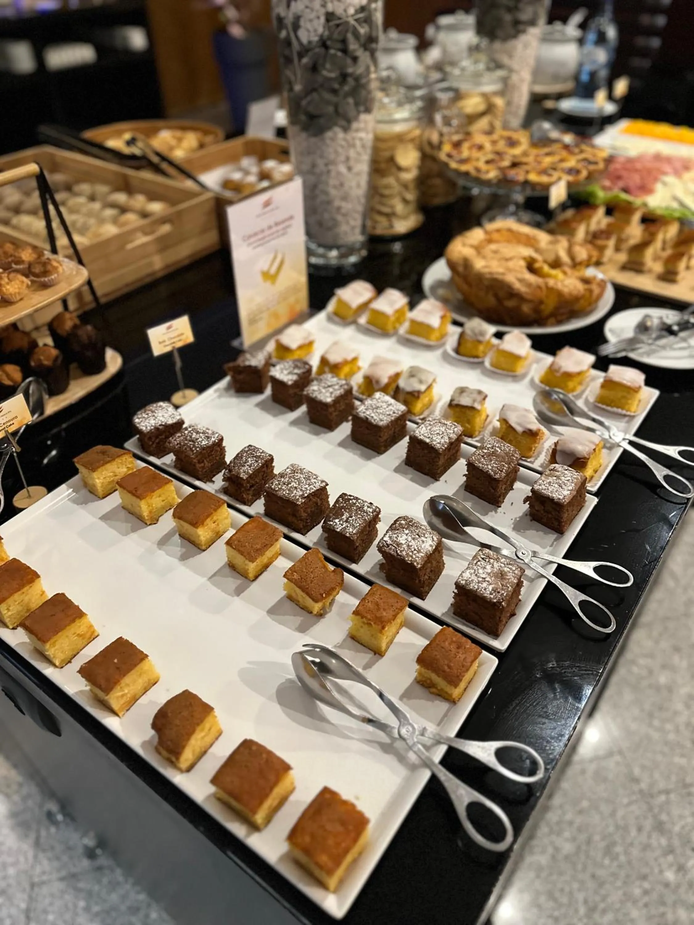 Continental breakfast in Douro Marina Hotel & SPA