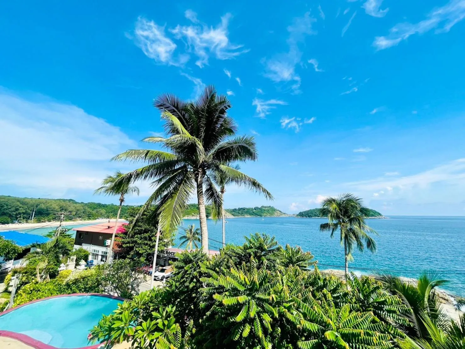 Day in Naiharn On The Rock Resort Phuket