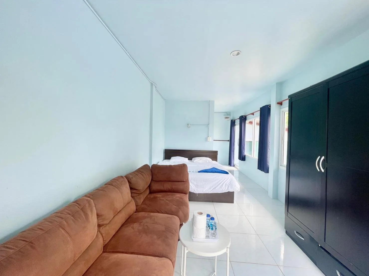 Bed in Naiharn On The Rock Resort Phuket