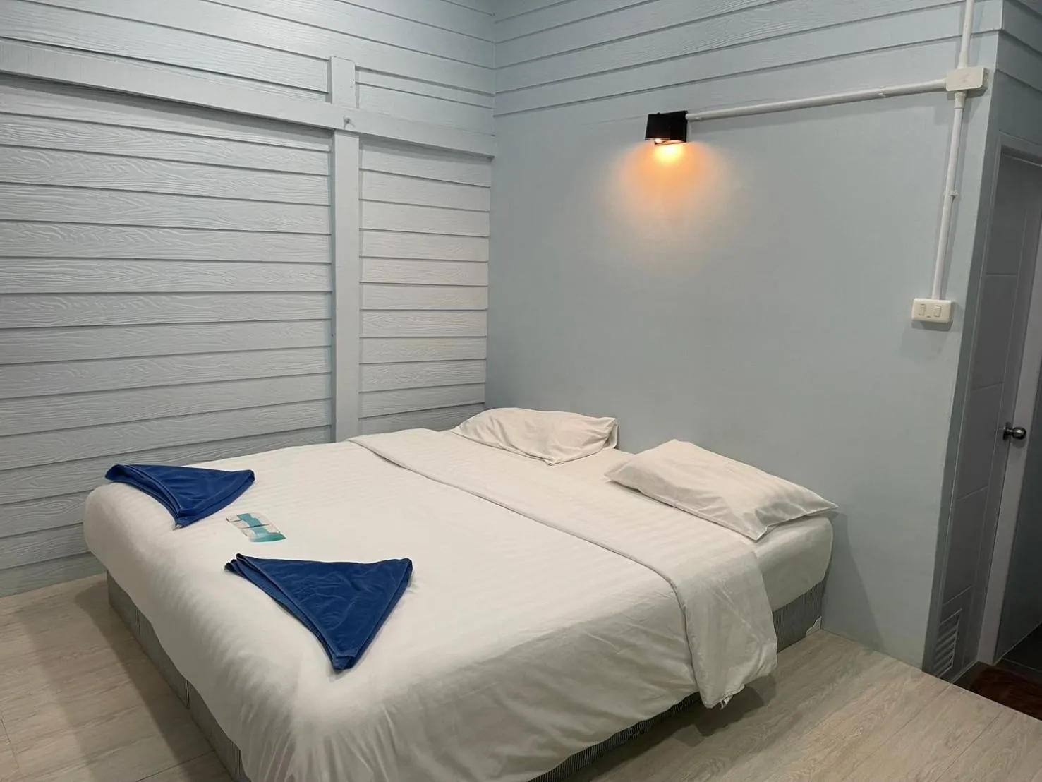 Bed in Naiharn On The Rock Resort Phuket