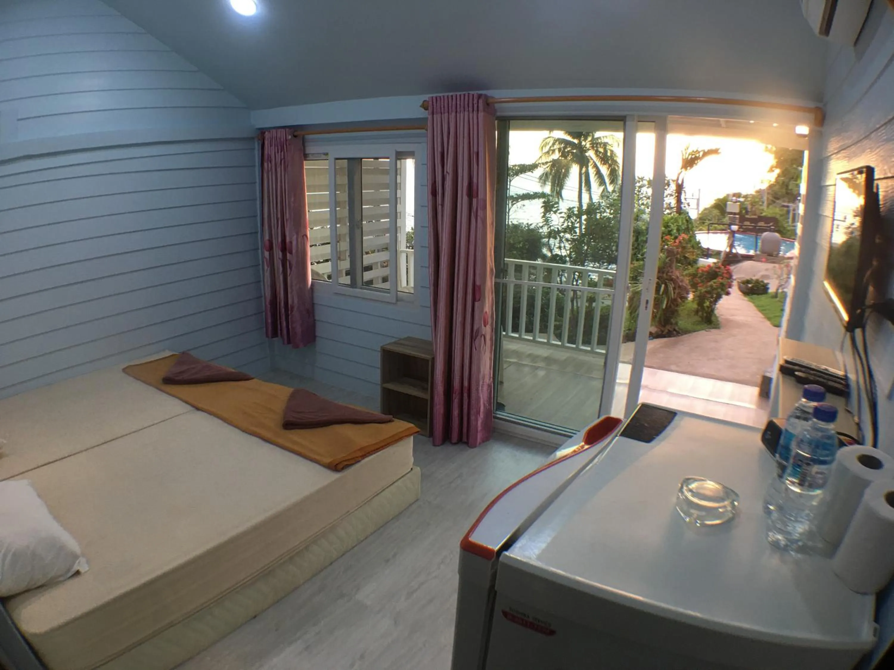 Bed in Naiharn On The Rock Resort Phuket