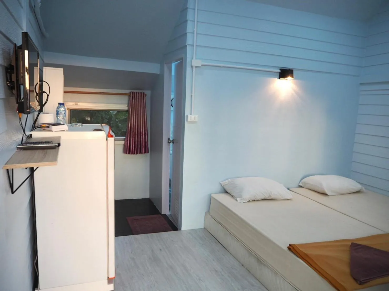 Bed in Naiharn On The Rock Resort Phuket