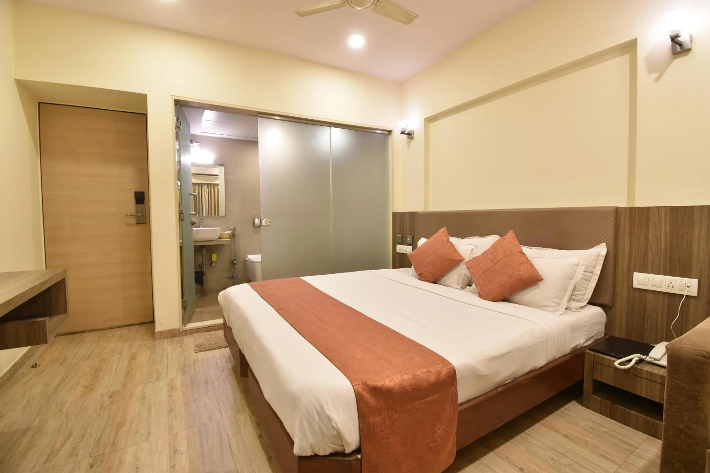 Bed in Hotel Atlantic