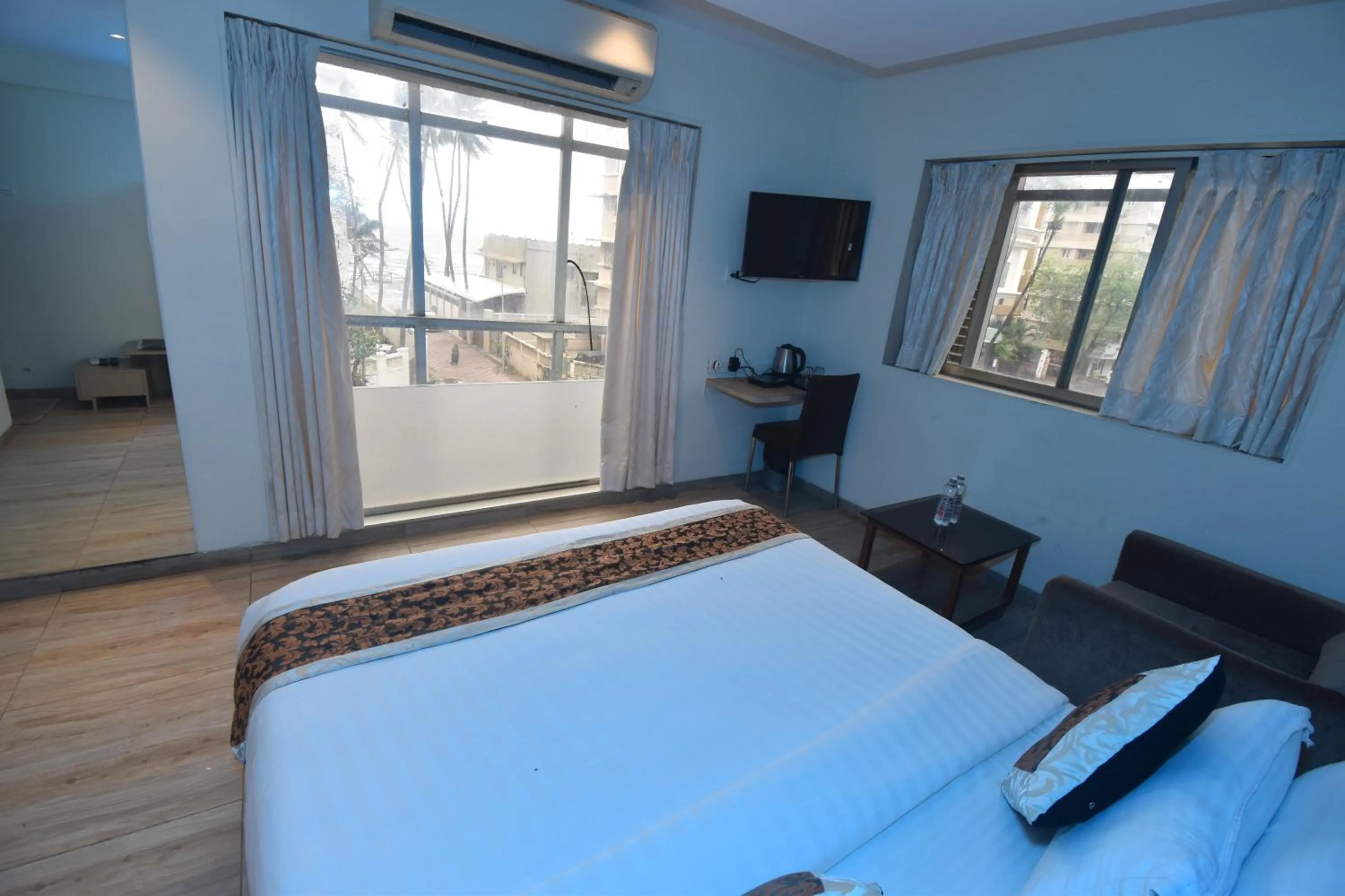 Bed in Hotel Atlantic