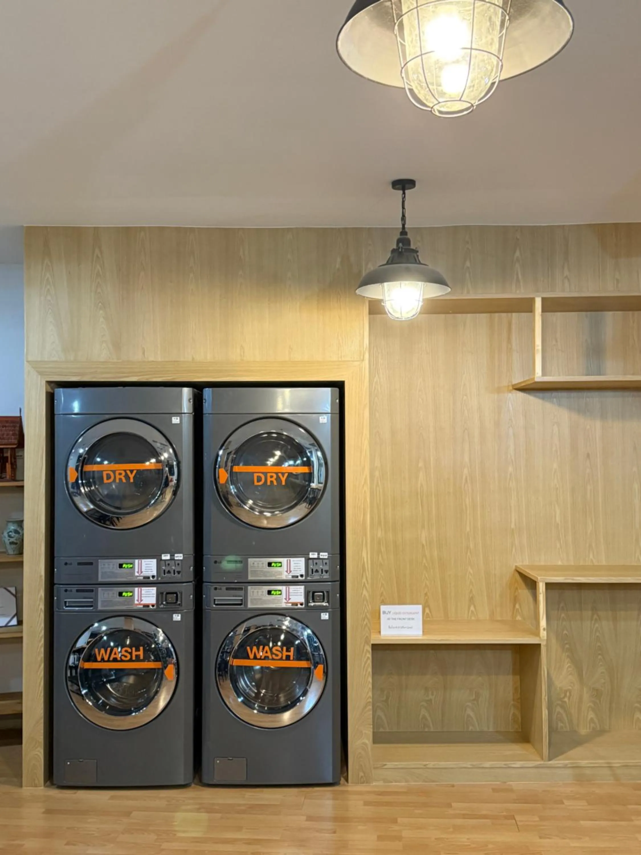 laundry in Pimann Inn Hotel