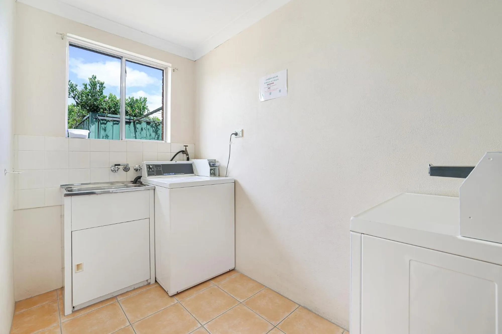 laundry in Acacia Motor Inn