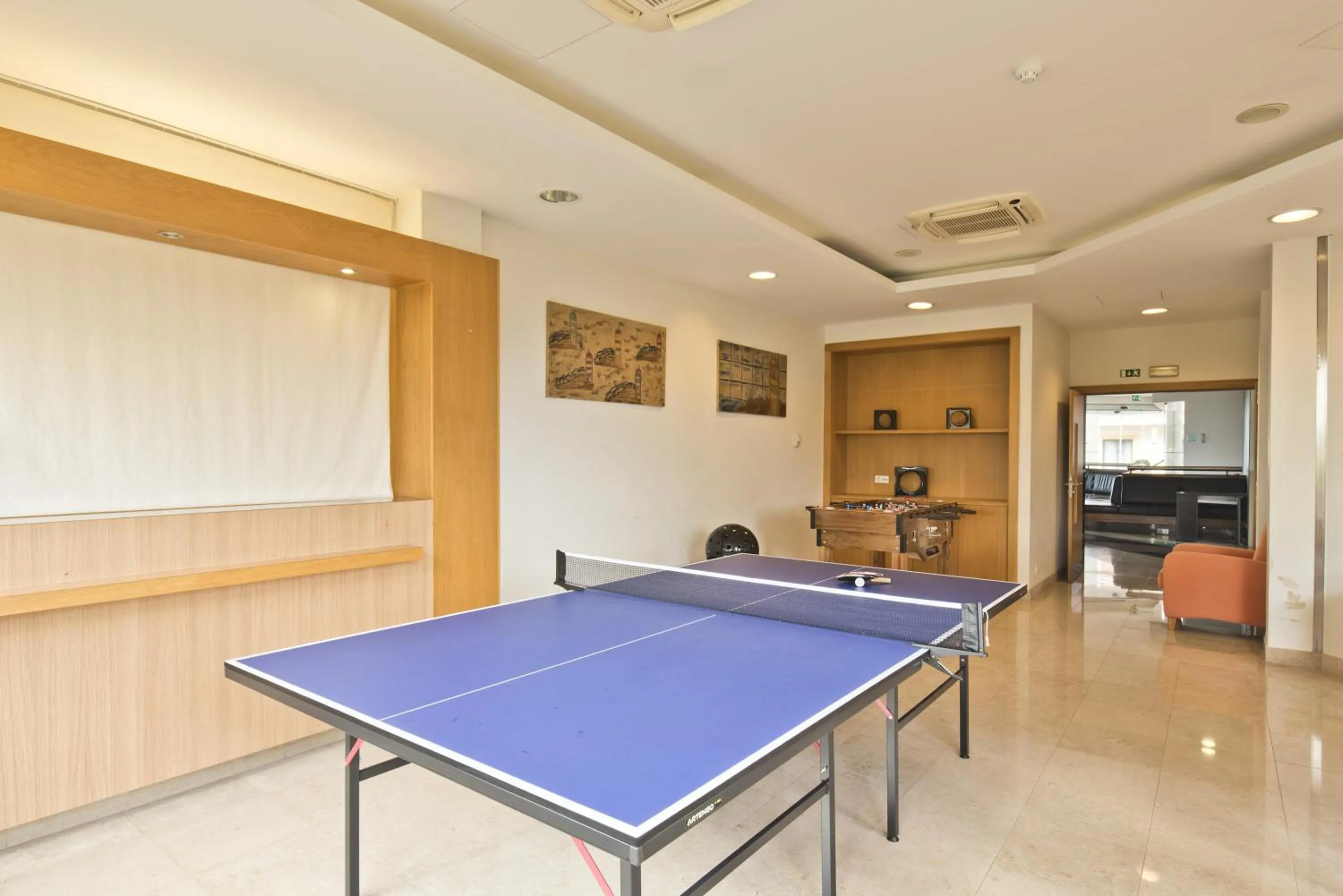Game Room in Lam Hotel Estarreja
