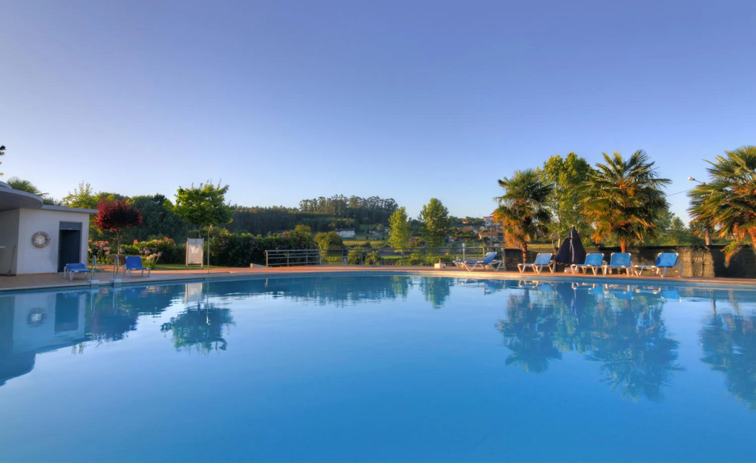 Swimming pool in Lam Hotel Estarreja