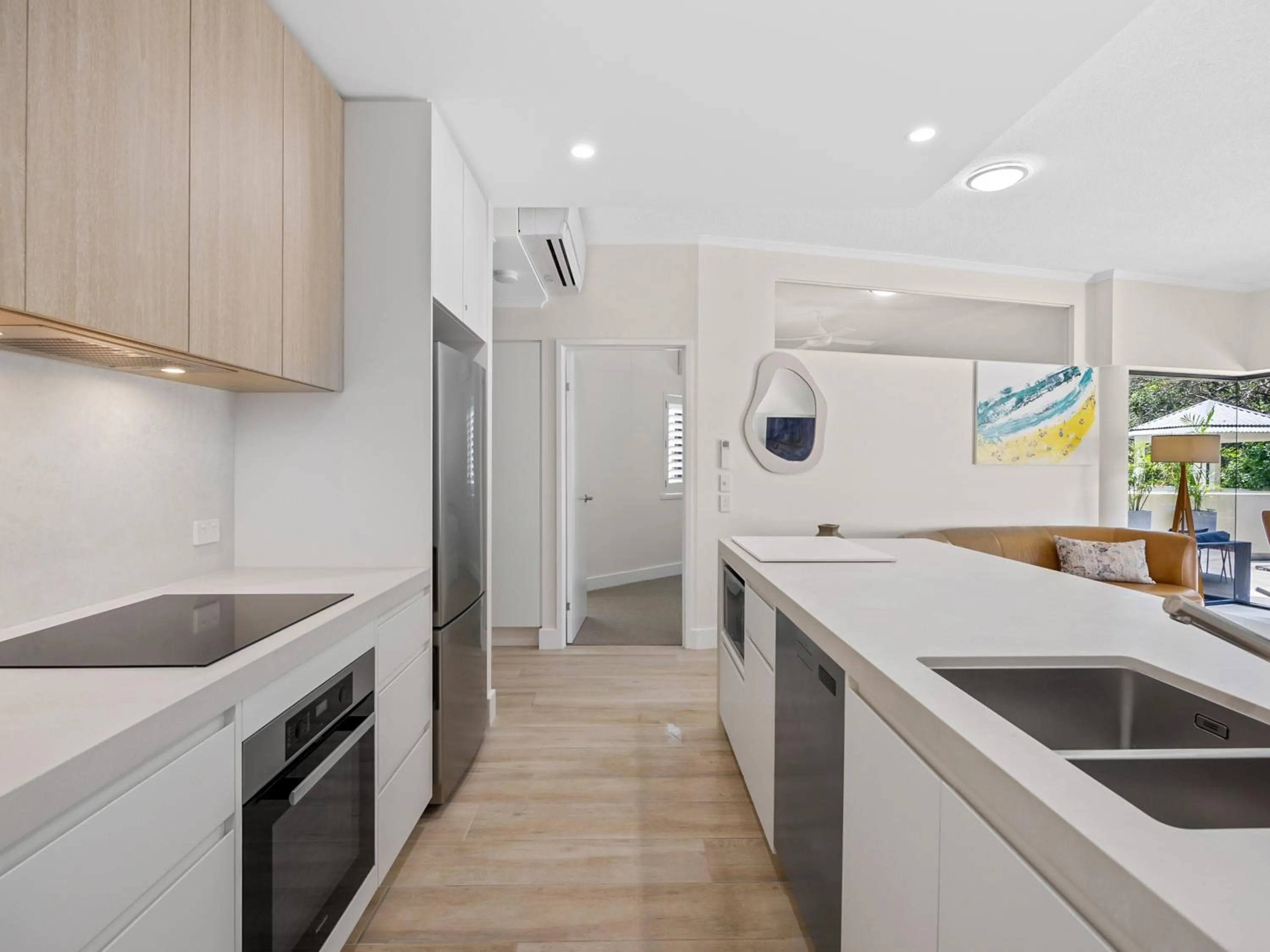 dishwasher in Mirra Chana Beachfront Apartments Mooloolaba