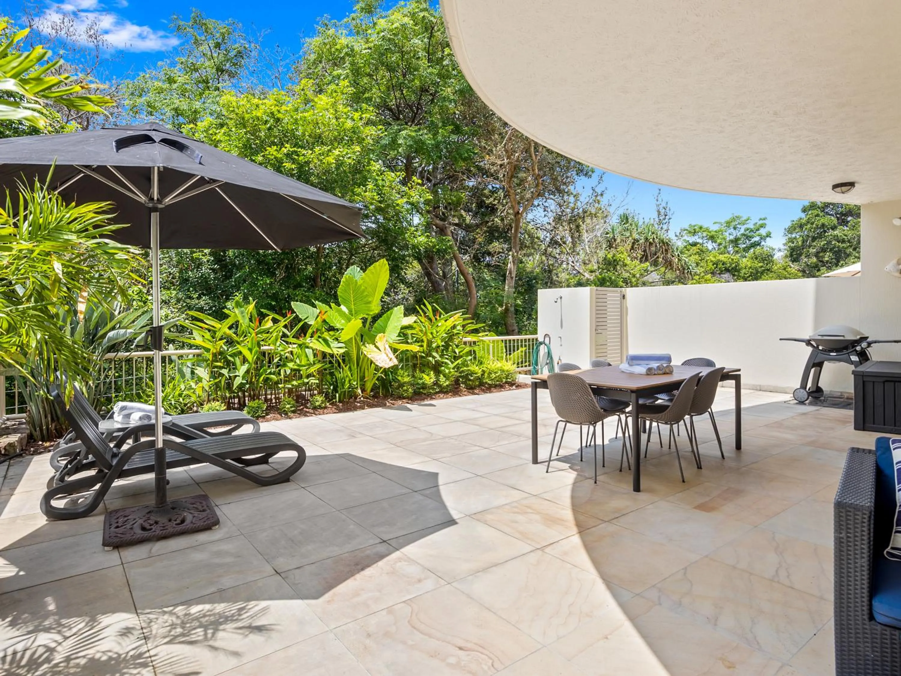 Patio in Mirra Chana Beachfront Apartments Mooloolaba