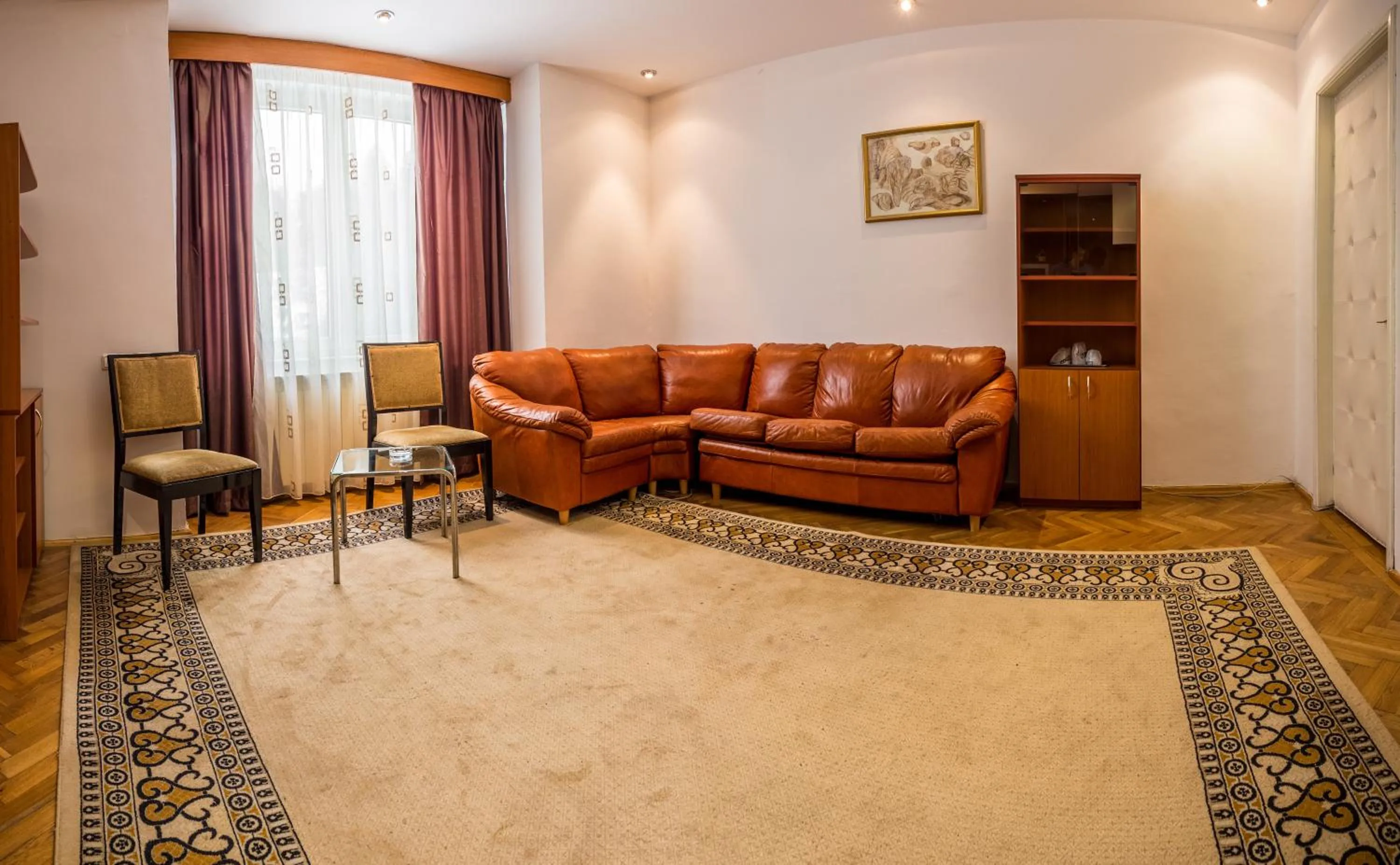 Photo of the whole room in Hotel Rina Cerbul