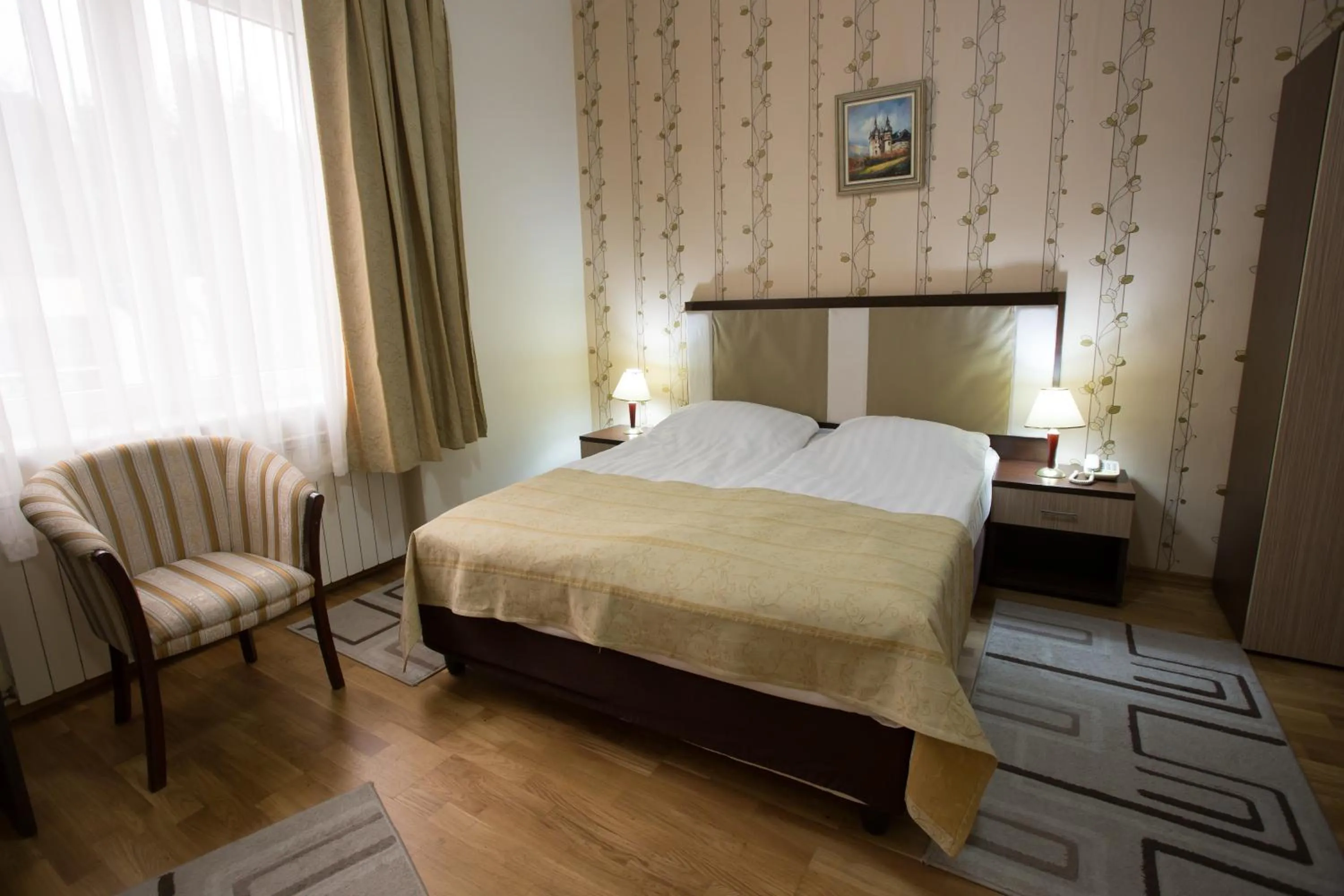 Photo of the whole room, Bed in Hotel Rina Cerbul