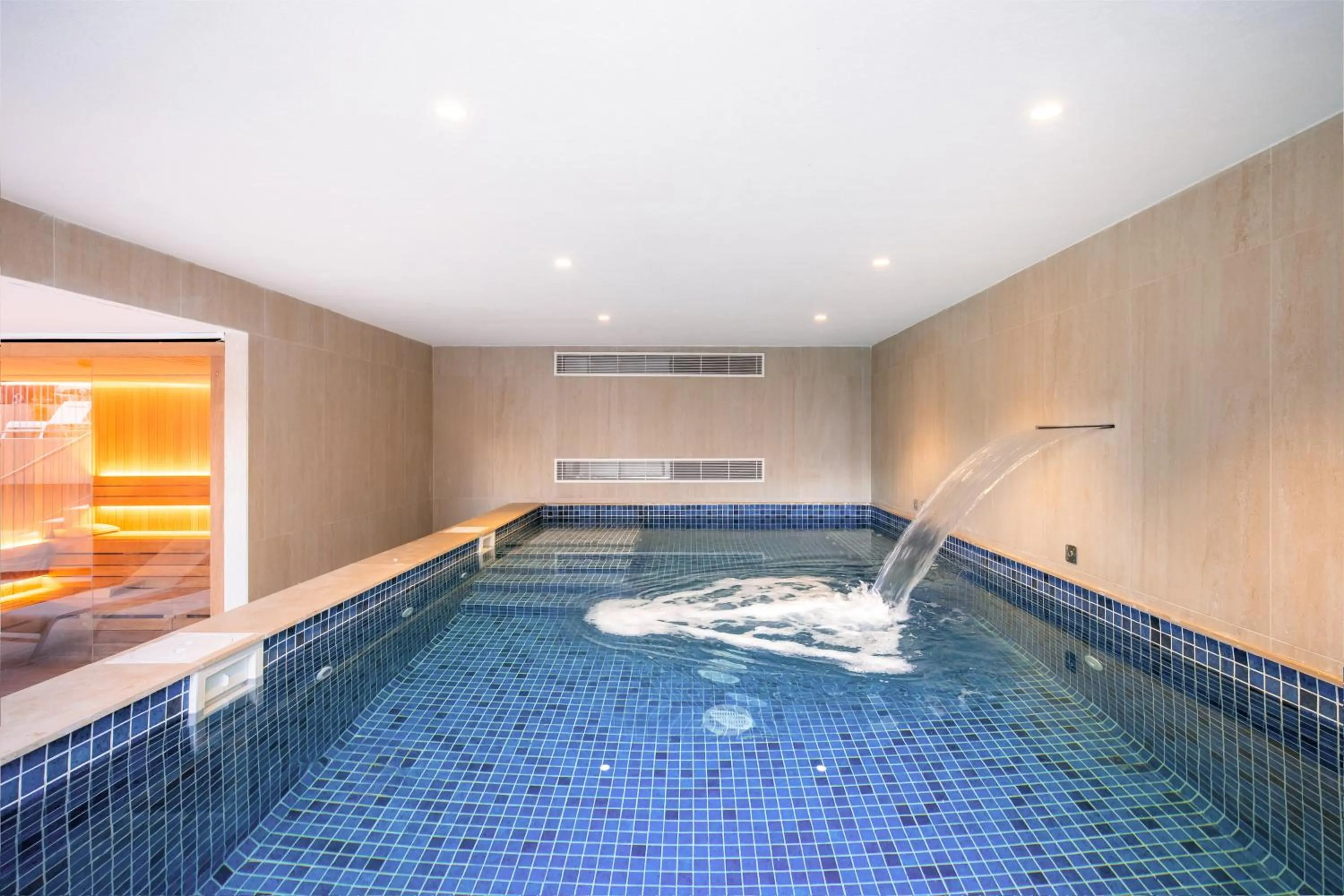 Swimming pool in AP Sines - Costa Alentejana