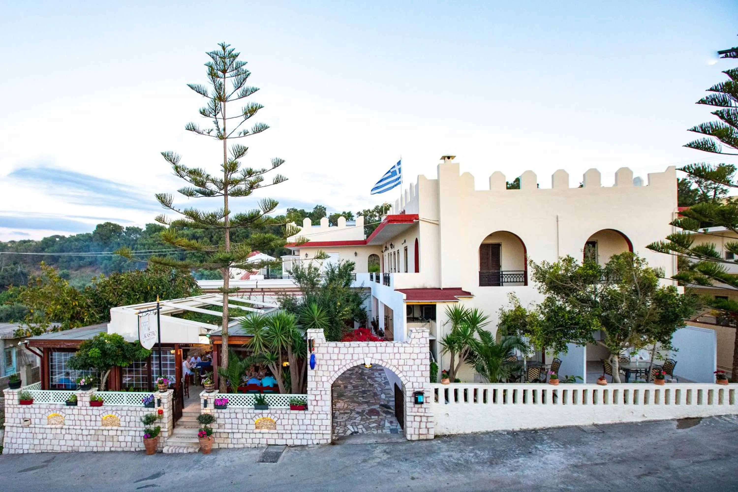 Property building in Kastro Apartments