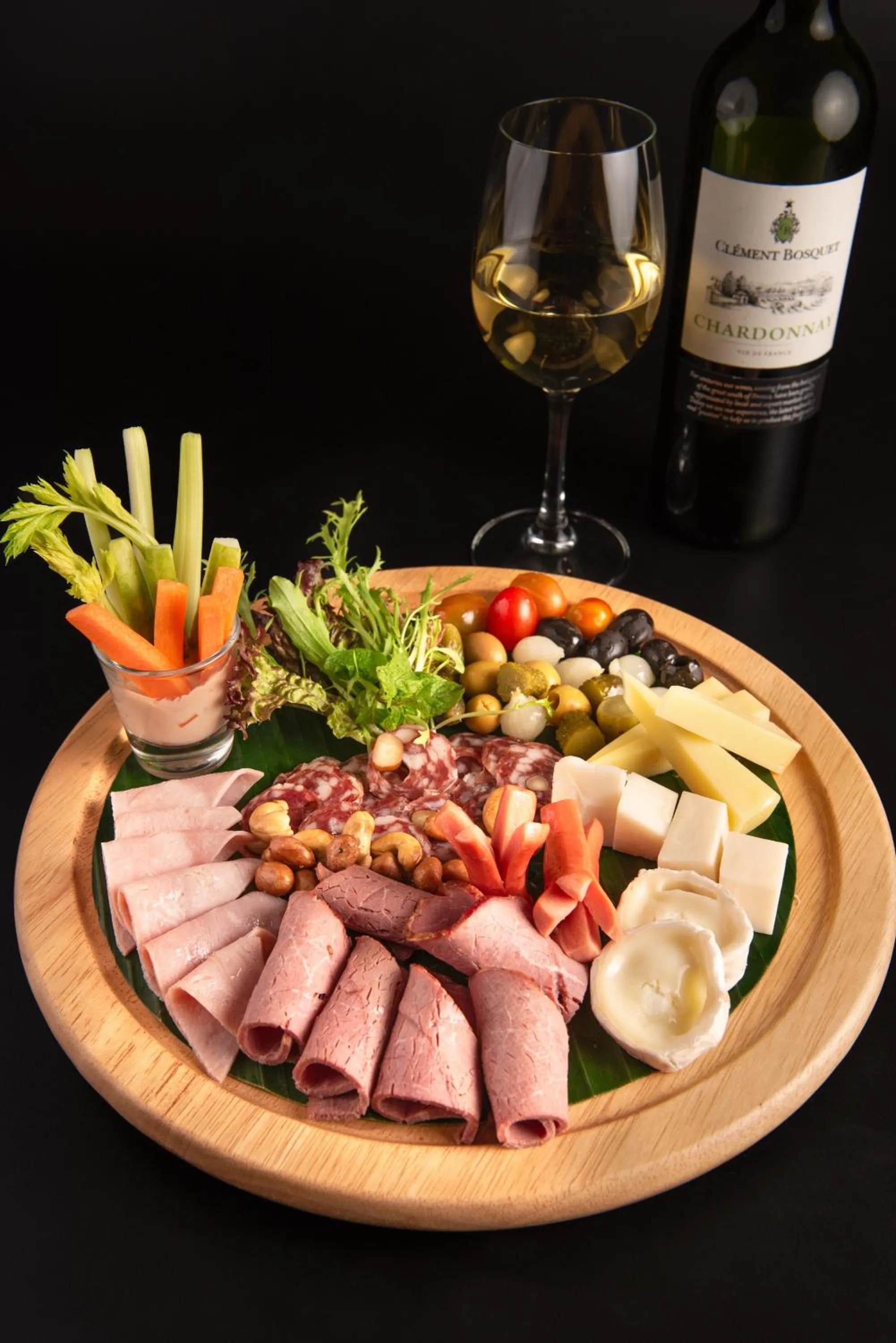 Food in Somadevi Angkor Premium