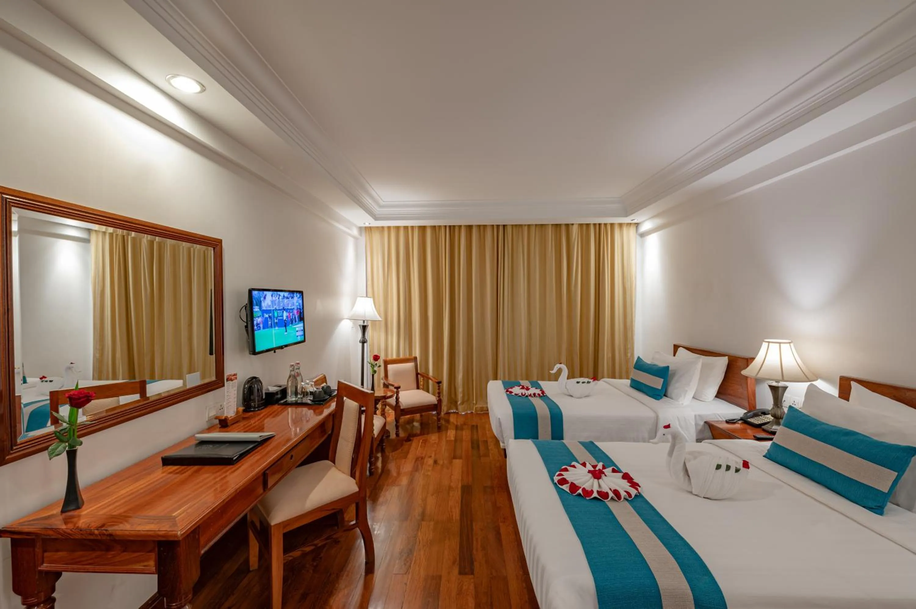 Bed in Somadevi Angkor Premium