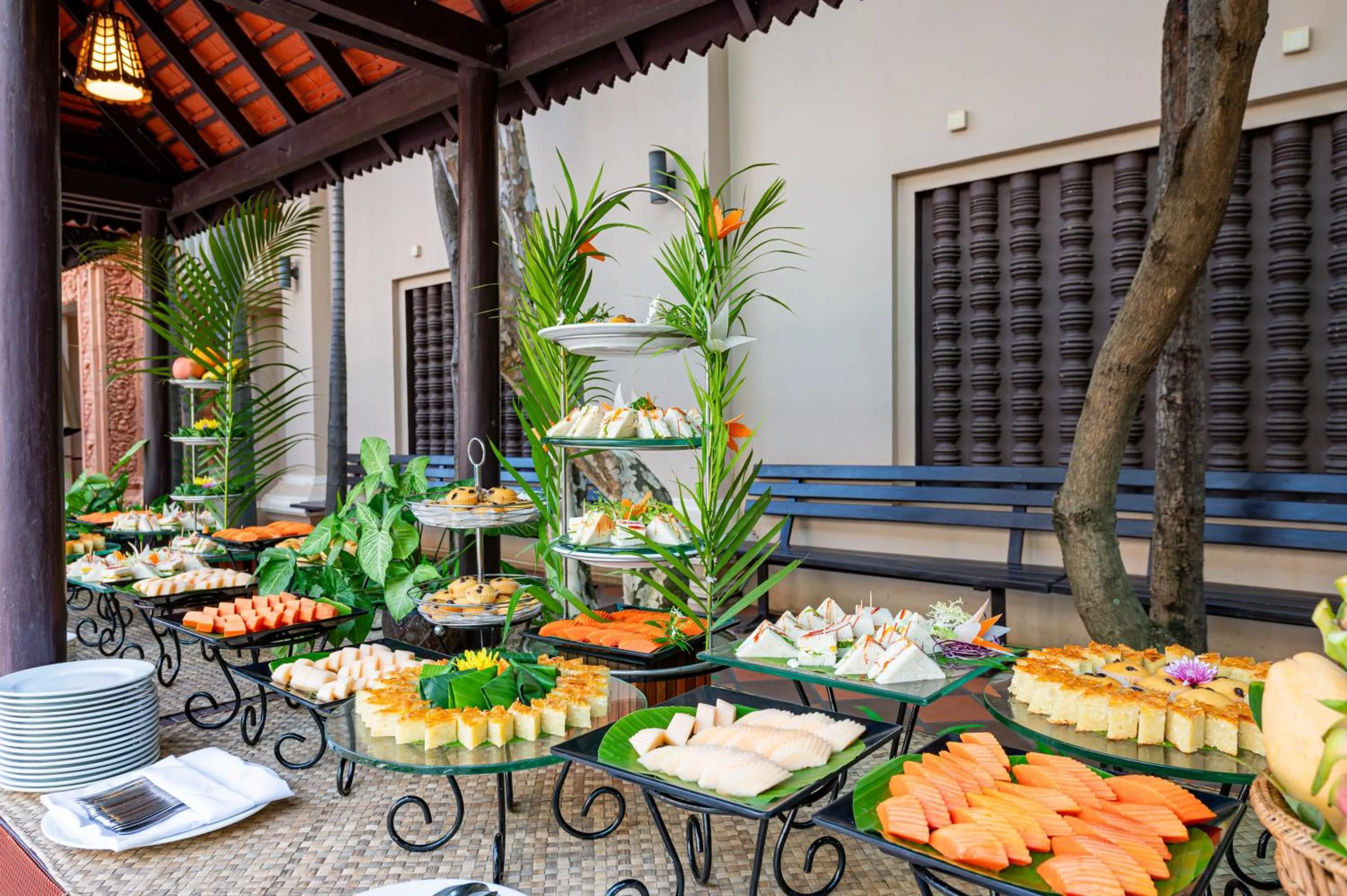 Food in Somadevi Angkor Premium