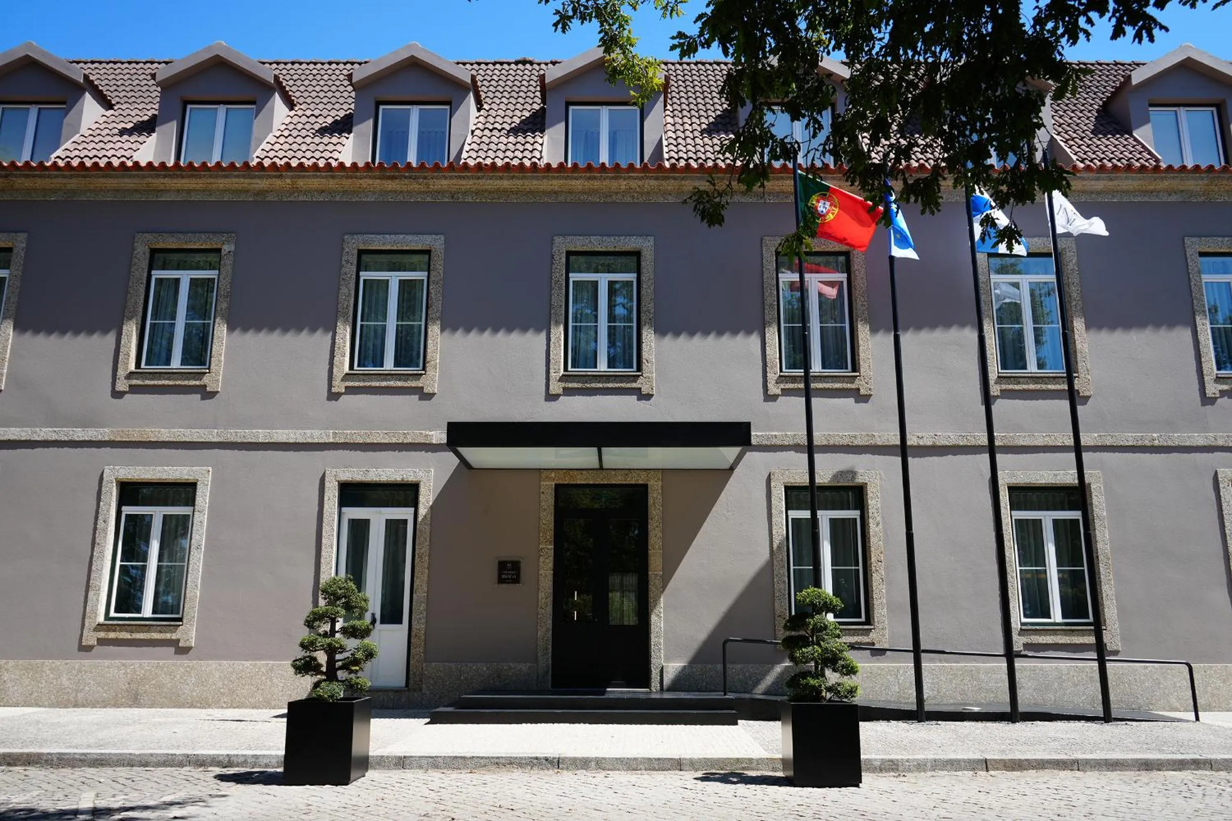 Property building in The Lince Braga