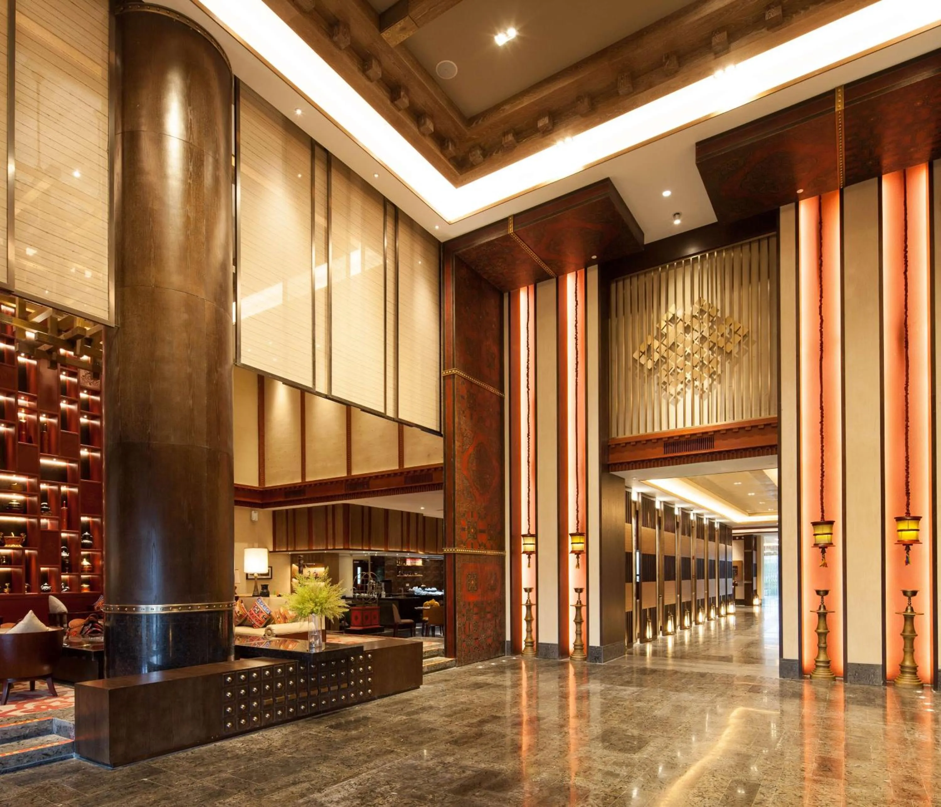 Lobby or reception in Hilton Garden Inn Shangri-La