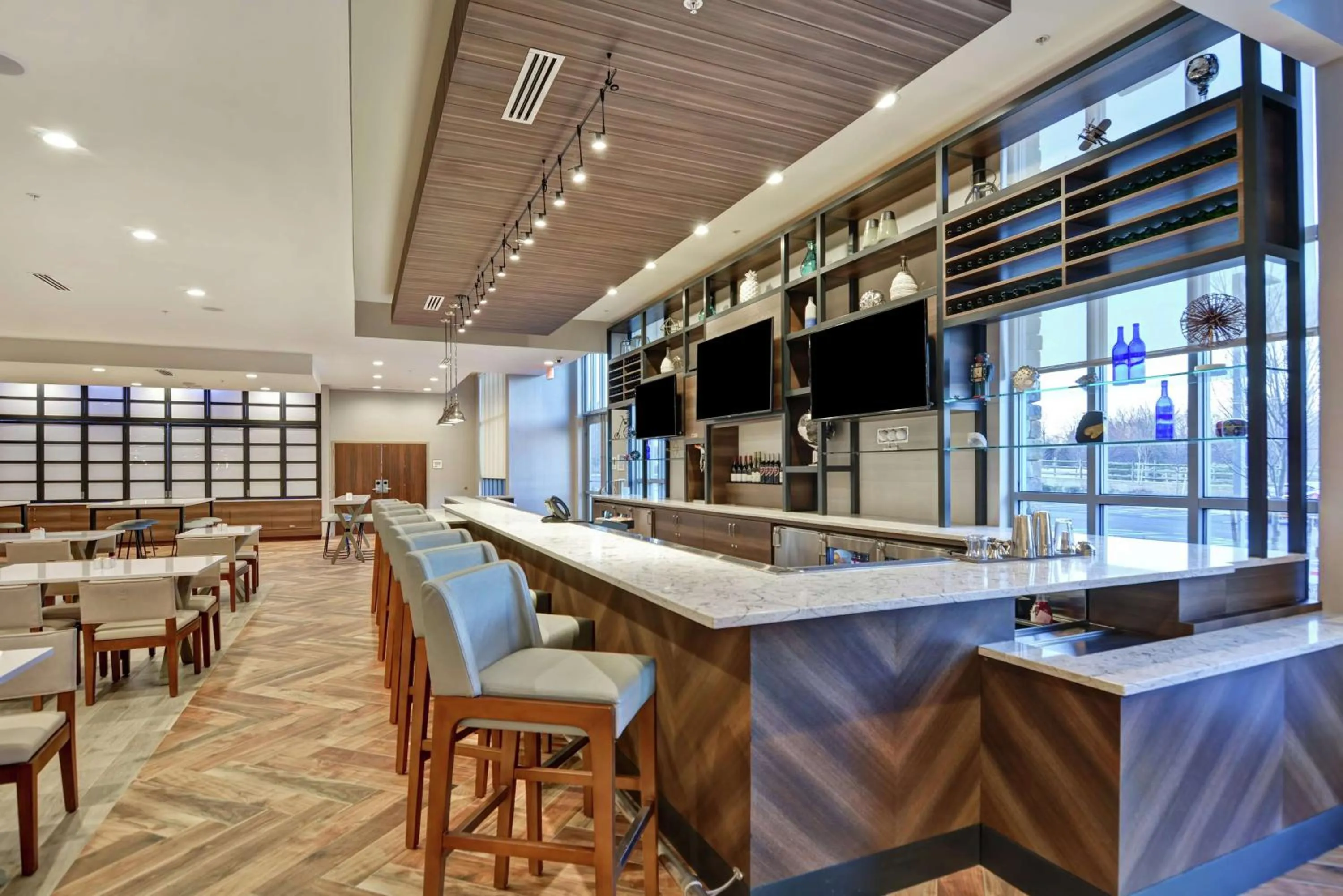 Lounge or bar in Hilton Garden Inn Princeton Lawrenceville