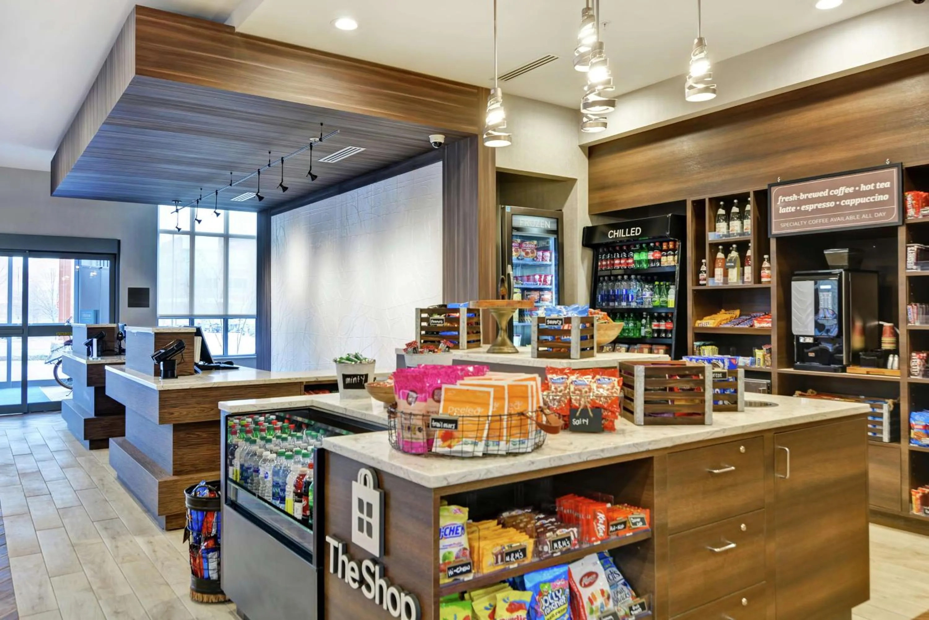 Dining area in Hilton Garden Inn Princeton Lawrenceville