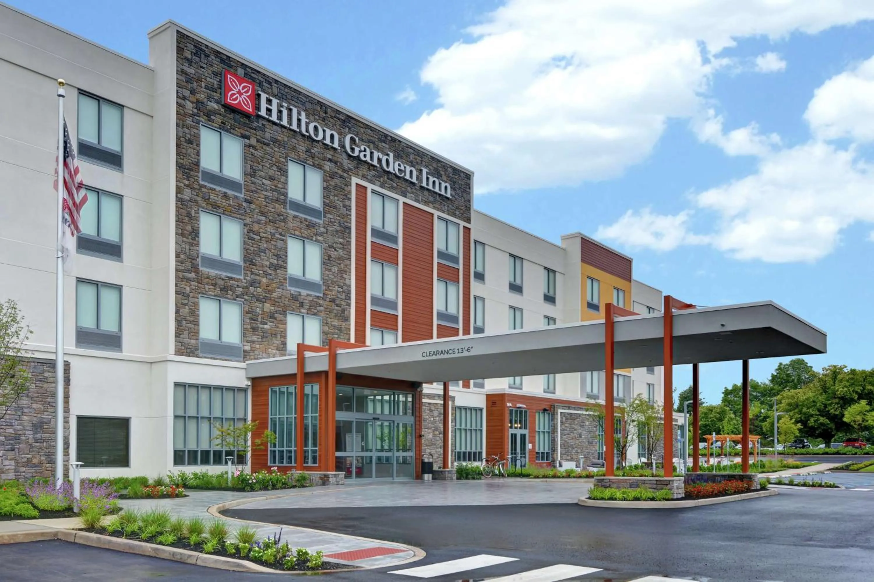Property building in Hilton Garden Inn Princeton Lawrenceville