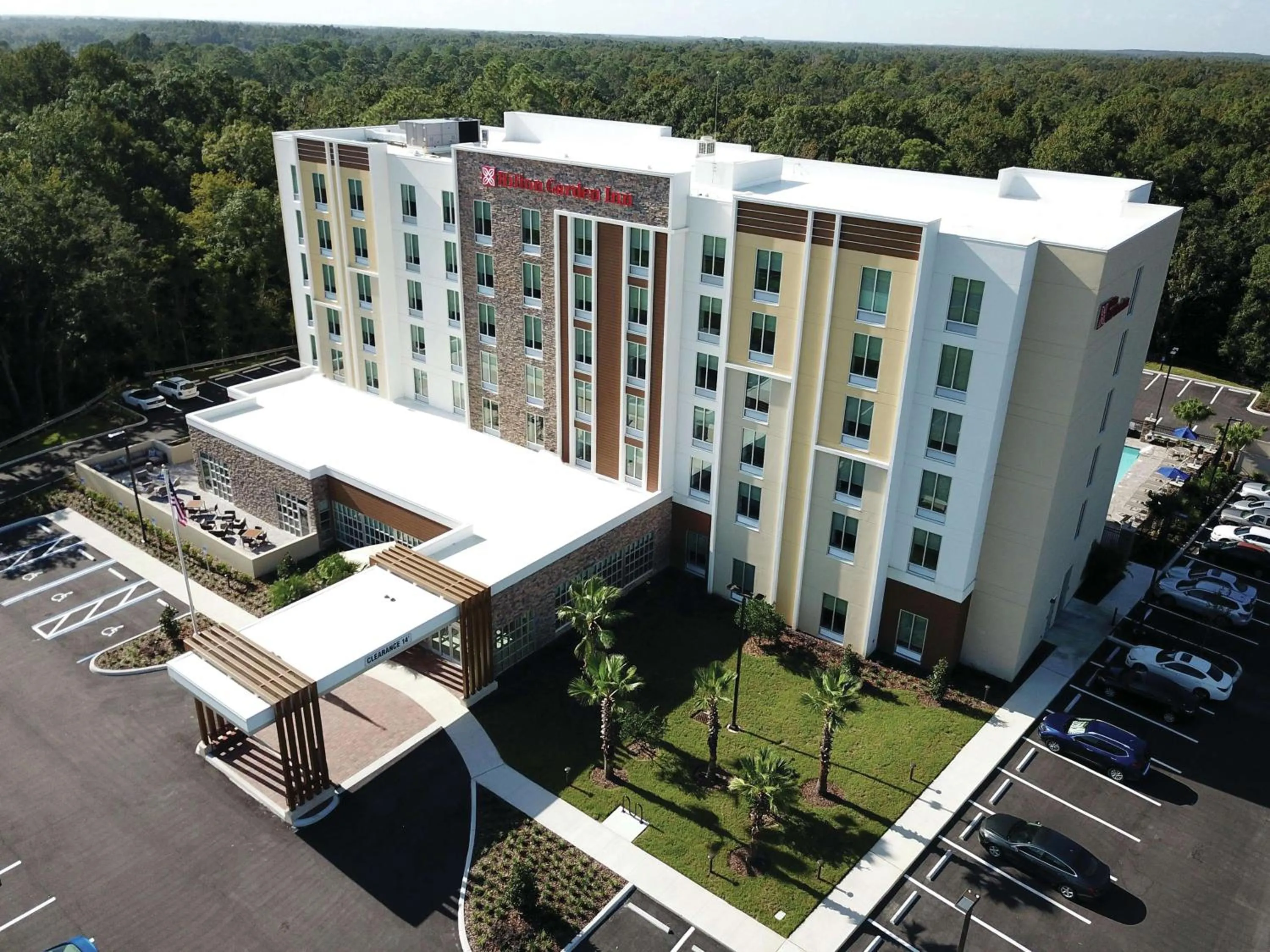 Property building in Hilton Garden Inn Tampa - Wesley Chapel