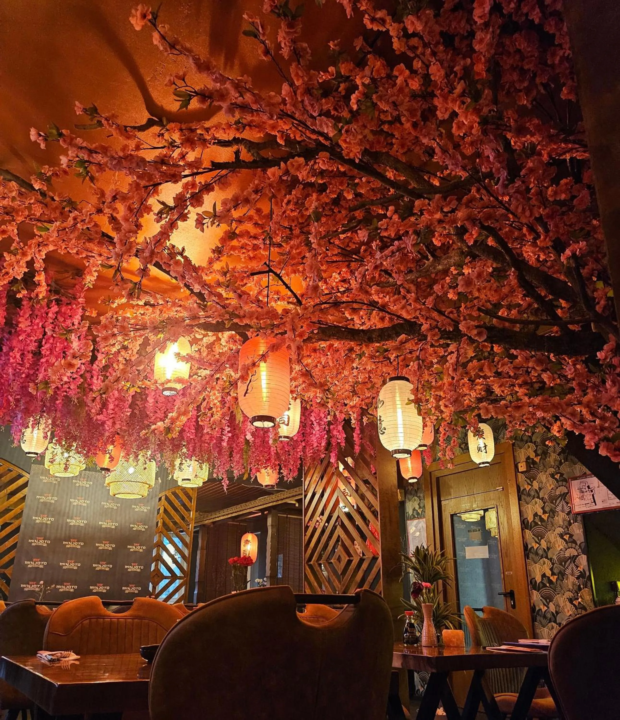 Restaurant/places to eat in Hotel Schloßschenke