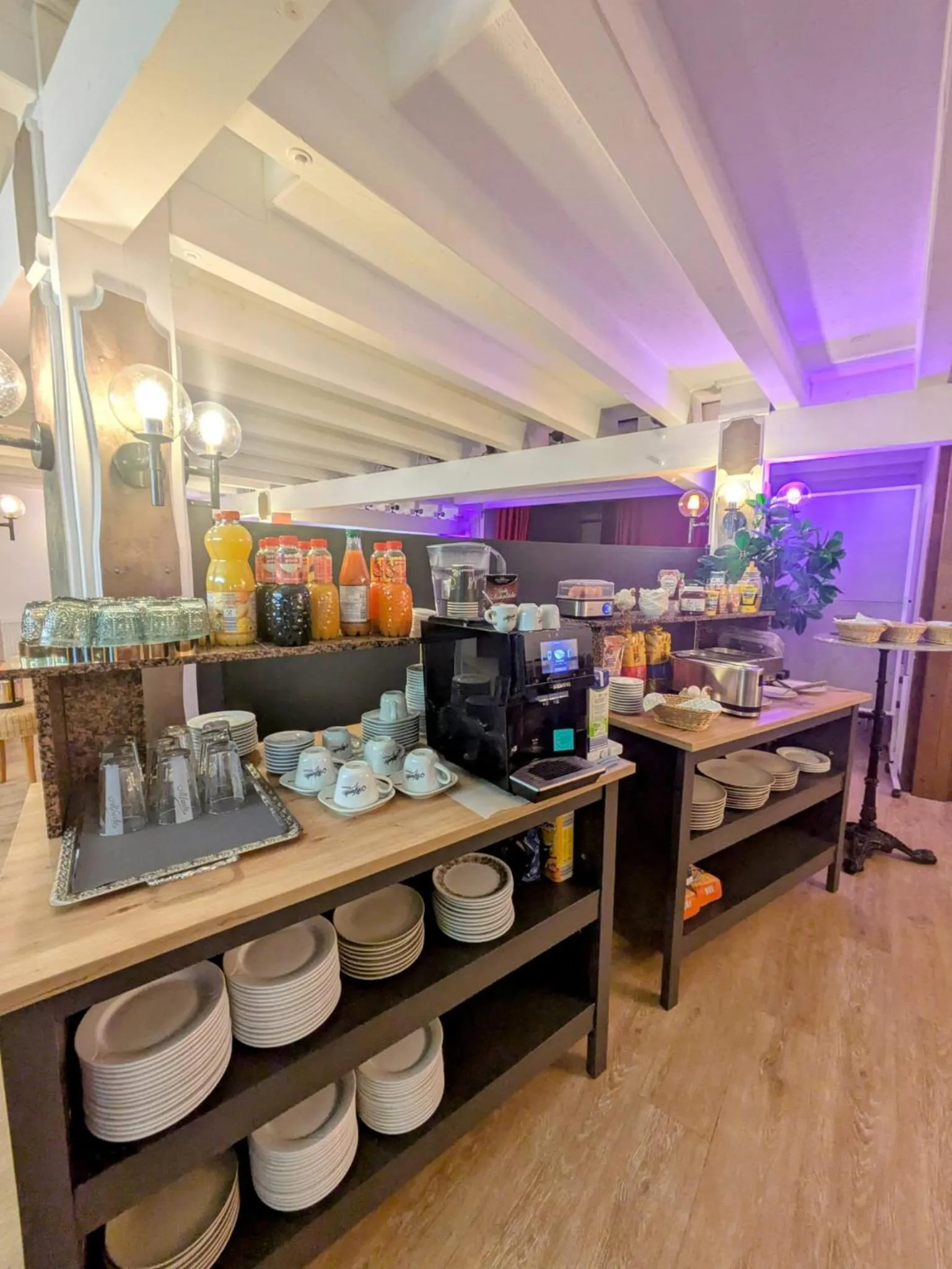 Breakfast in Hotel Schloßschenke