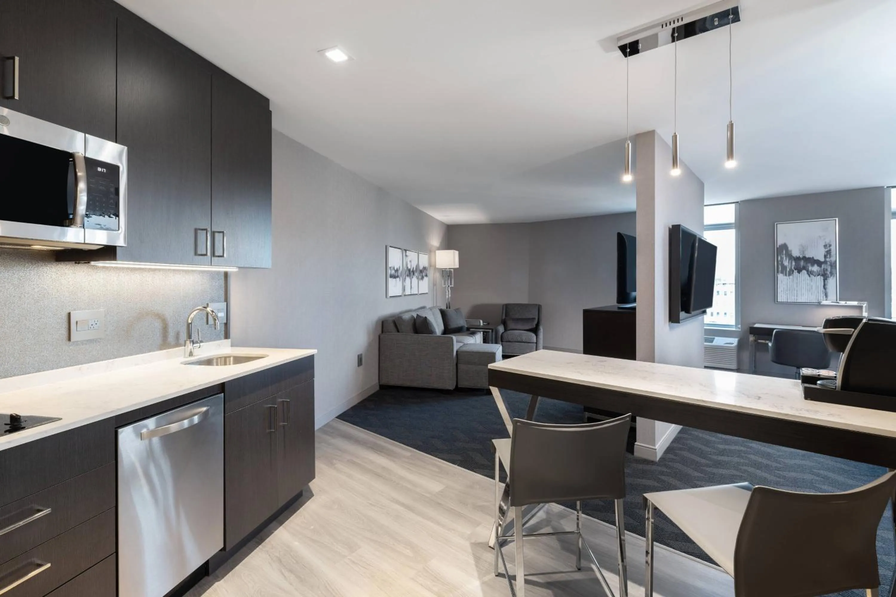 Kitchen or kitchenette in Residence Inn Boston Downtown/South End