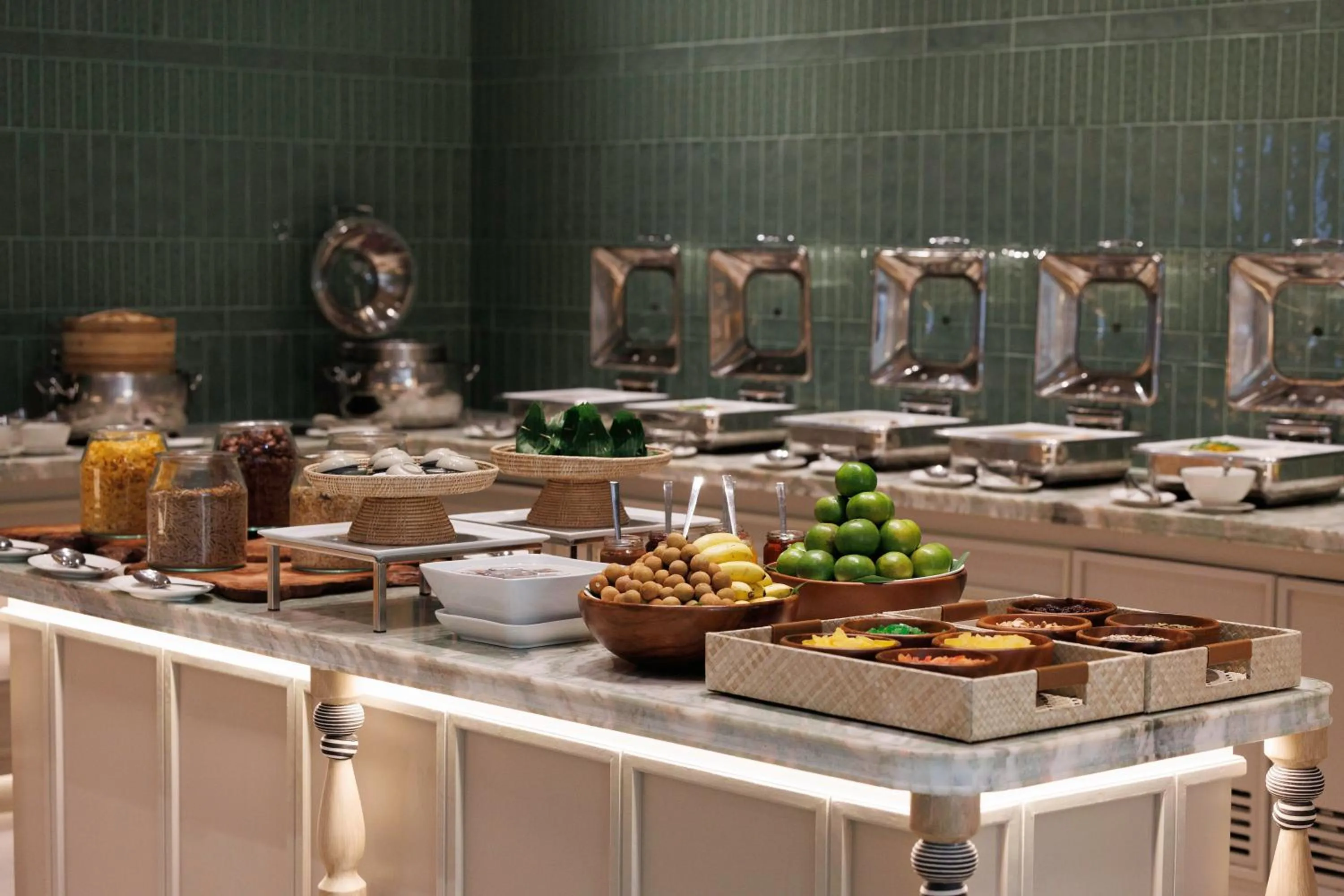 Breakfast in Hyatt Place Bangkok Sukhumvit 1