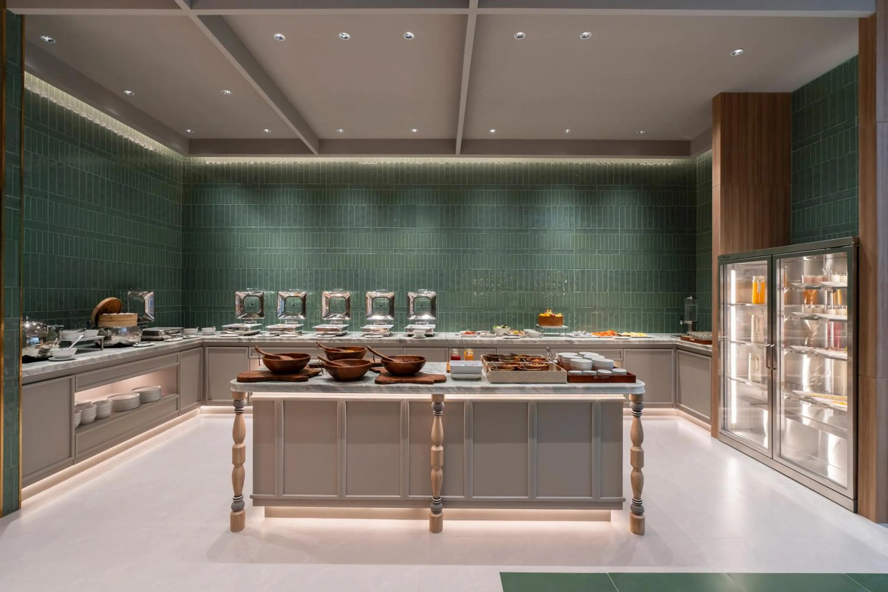 Buffet breakfast in Hyatt Place Bangkok Sukhumvit 1